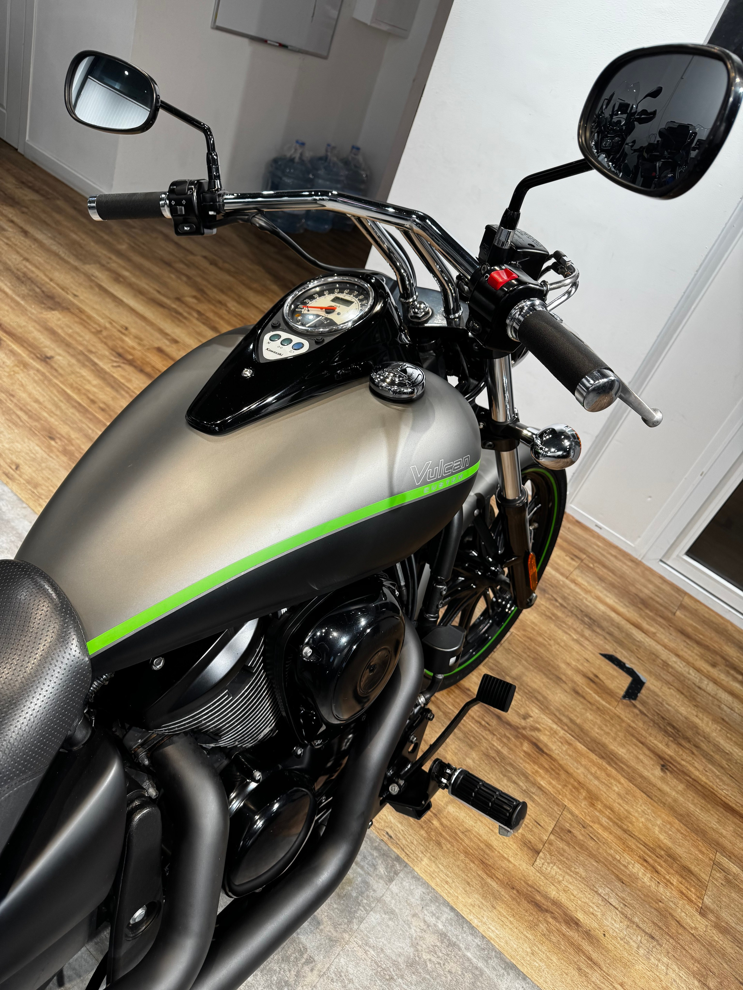 Vulcan 900 (VN900 Custom). Hello Davidson, Москва. Только хорошие мотоциклы…