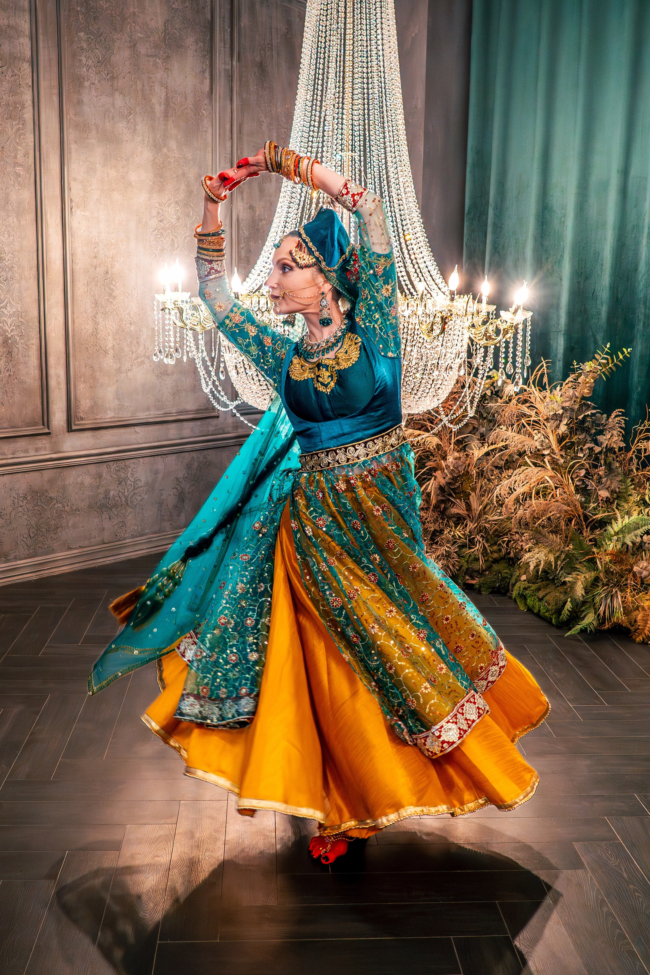 Съемка в Индийском стиле. Легкая фотография