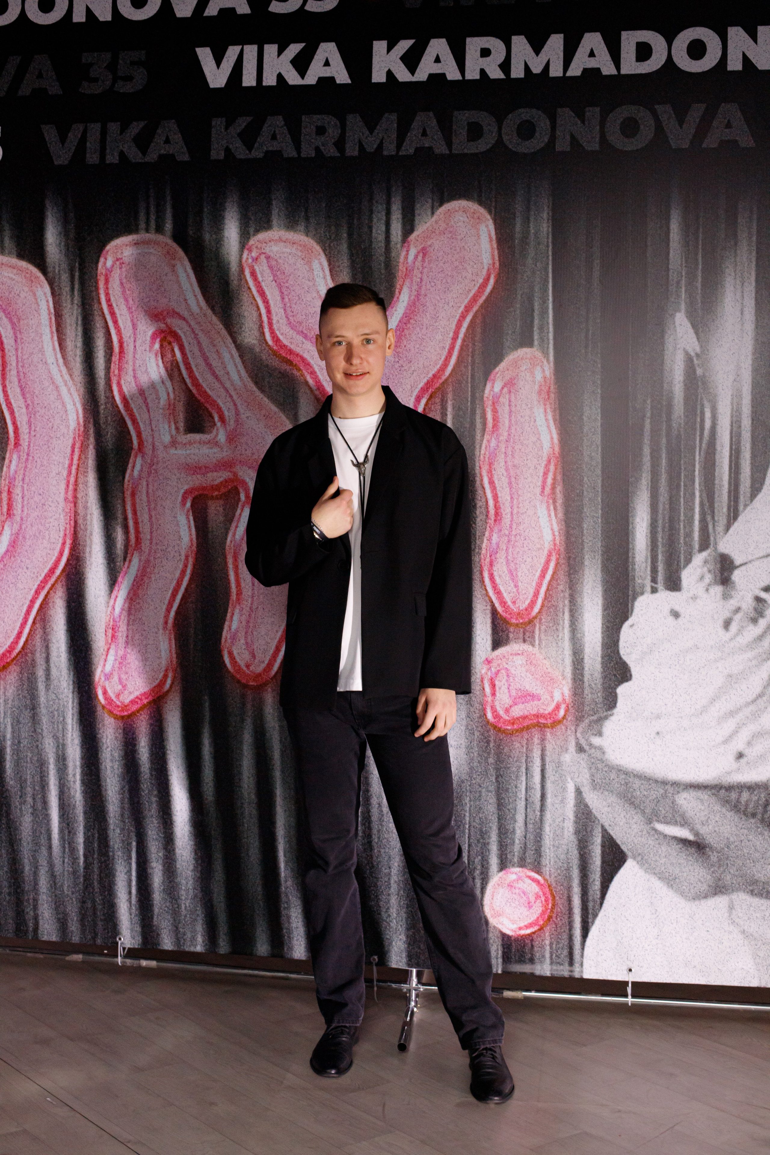 VIKA KARMADONOVA. Photokarish