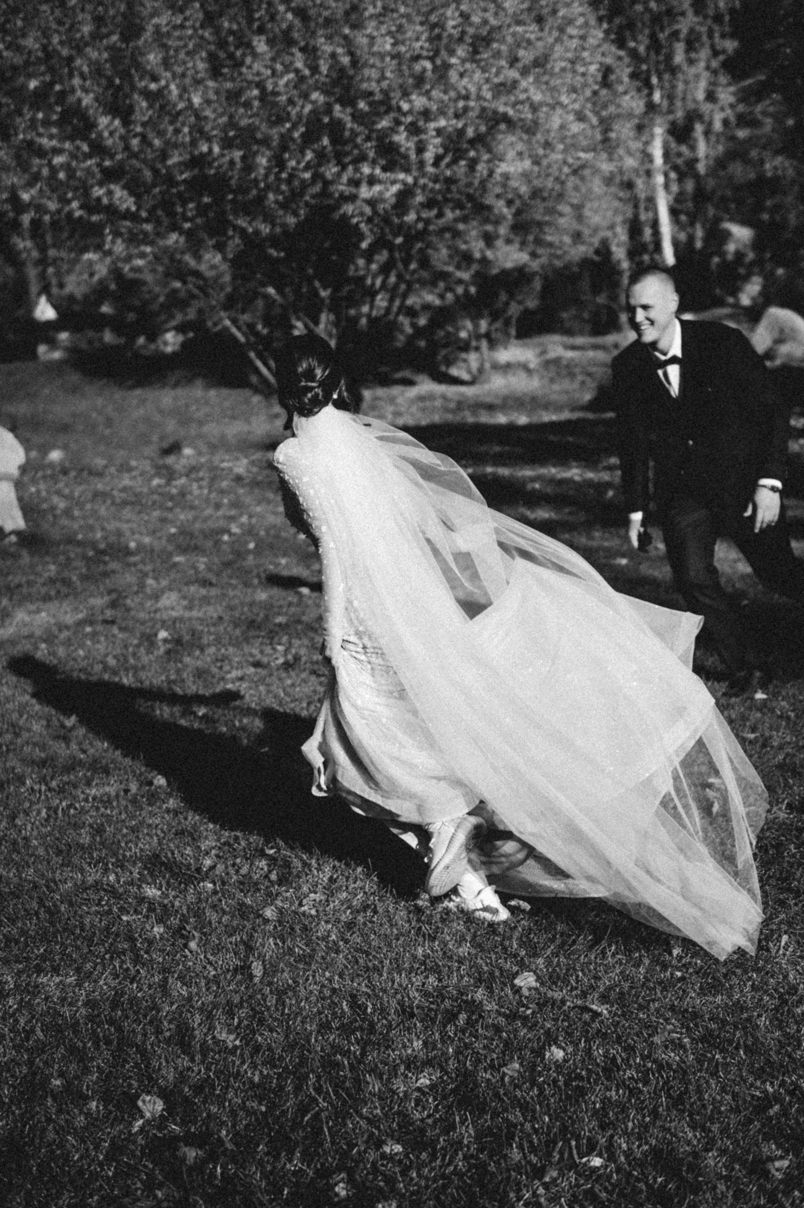 Свадебные фотографии. Фотограф в Барнауле Дарья Бутурлакина. Люби.Цени.Касайся