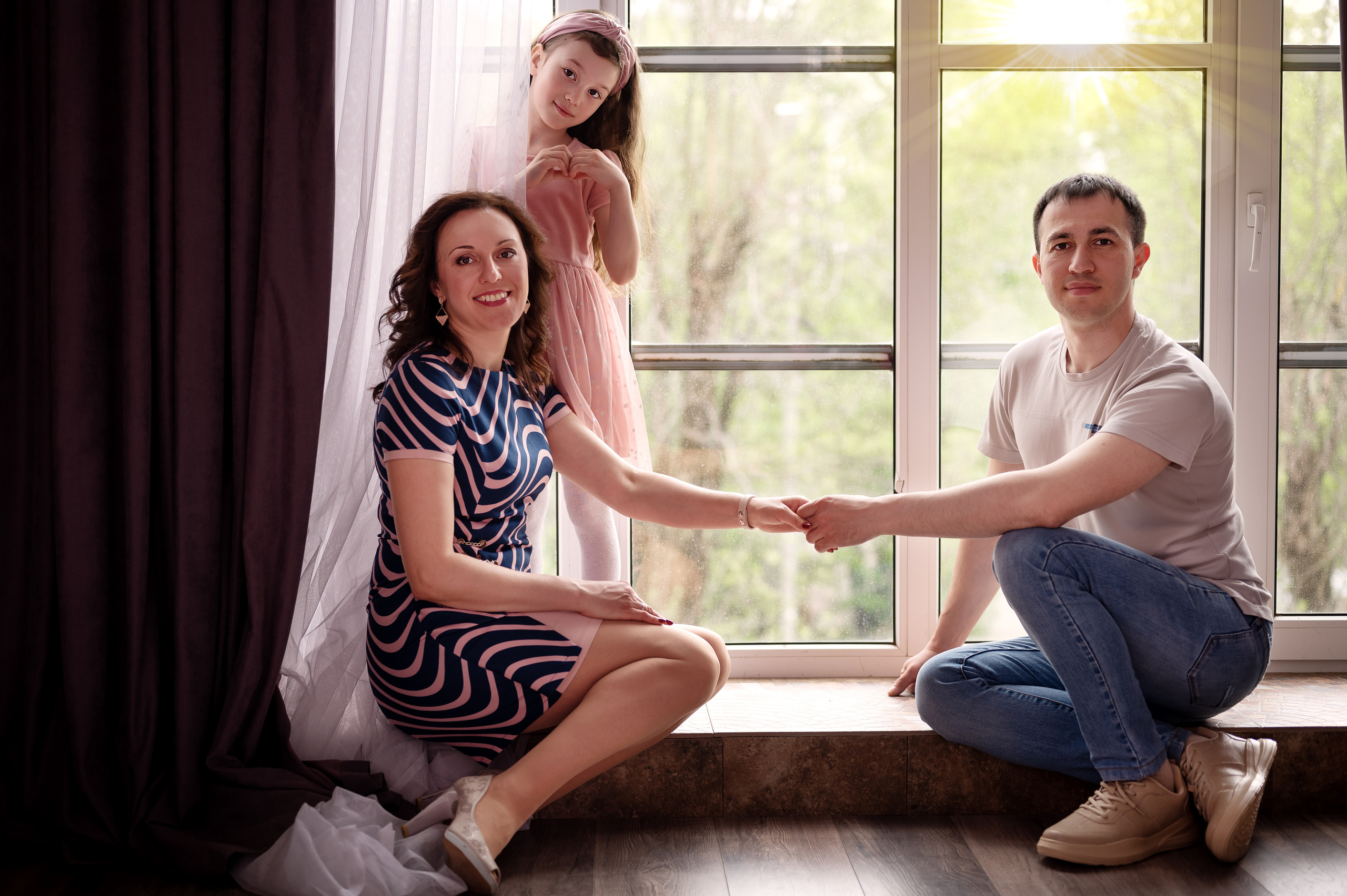 Студии. Фотограф новорождённых, семейный, школьный в городе Калуге Евгения