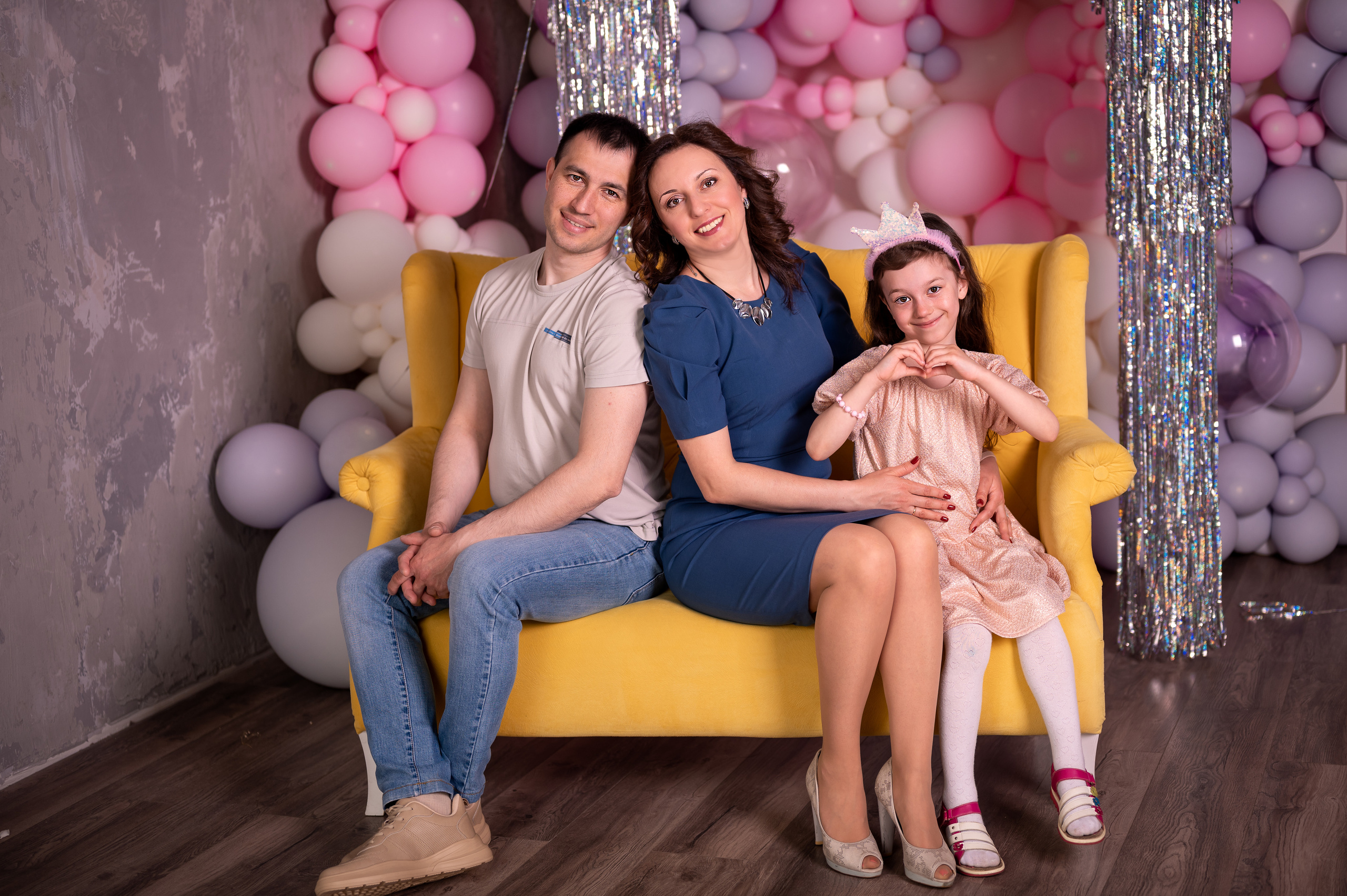 Студии. Фотограф новорождённых, семейный, школьный в городе Калуге Евгения