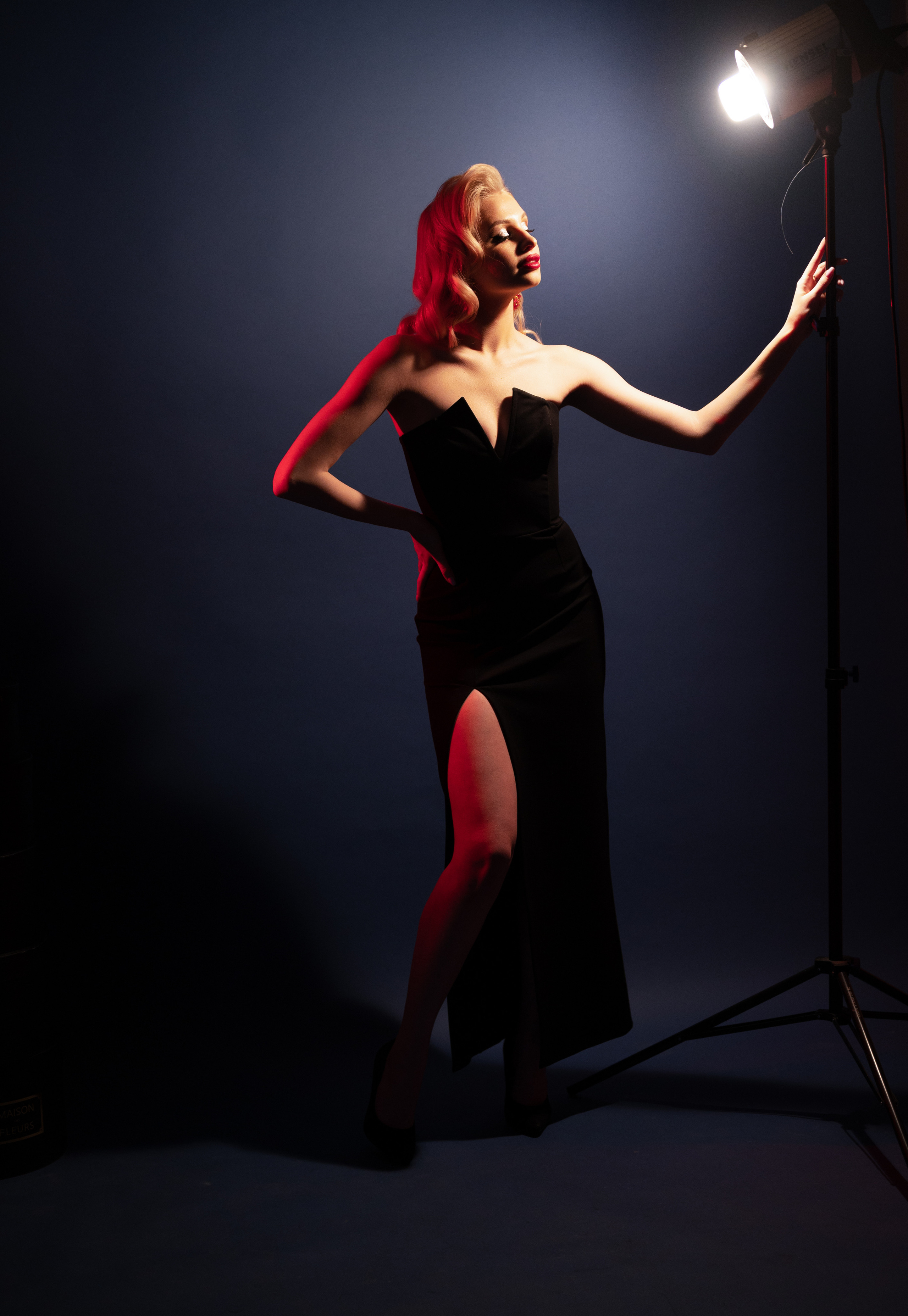 Девушки — такие девушки. Фотограф новорождённых, семейный, школьный в городе Калуге Евгения