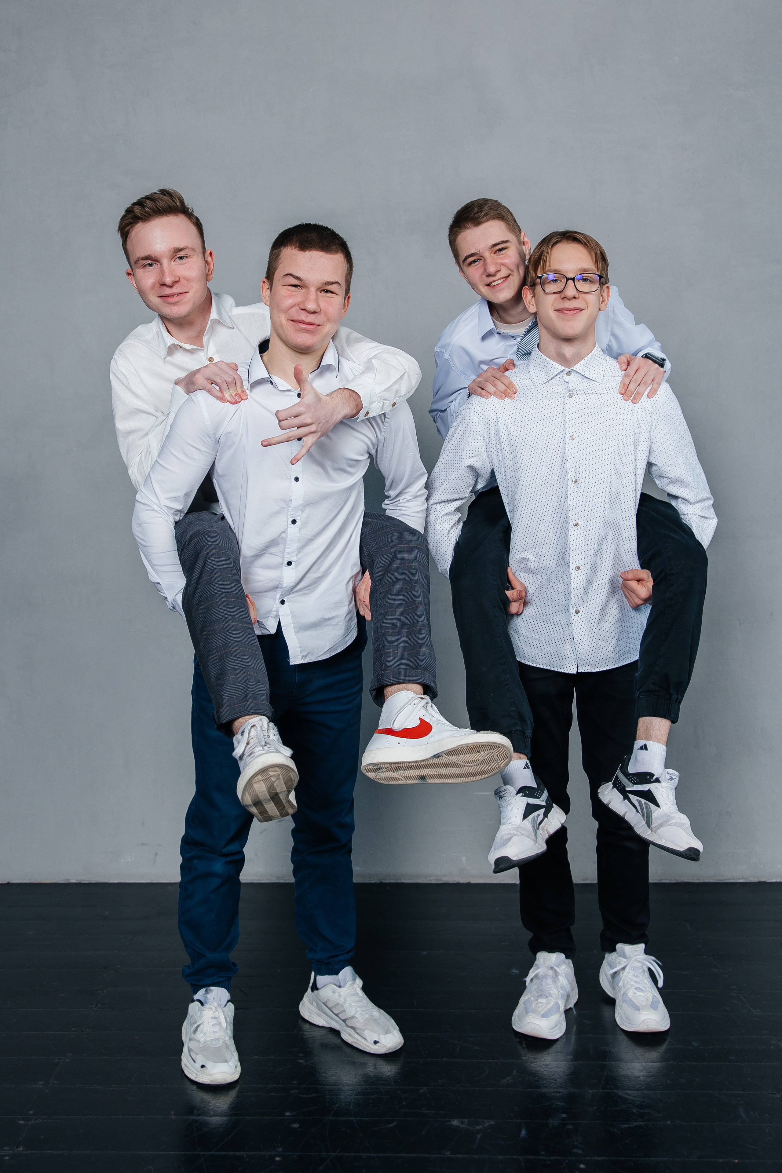 Старшие классы. Школьный фотограф в Новосибирске Наталья Иванченко