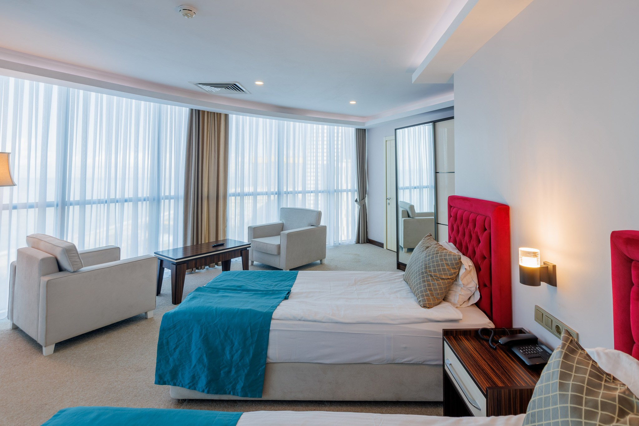 SKY TOWER (METRO CITY). Режиссёр, клипмейкер, фотограф — Андрей Охота