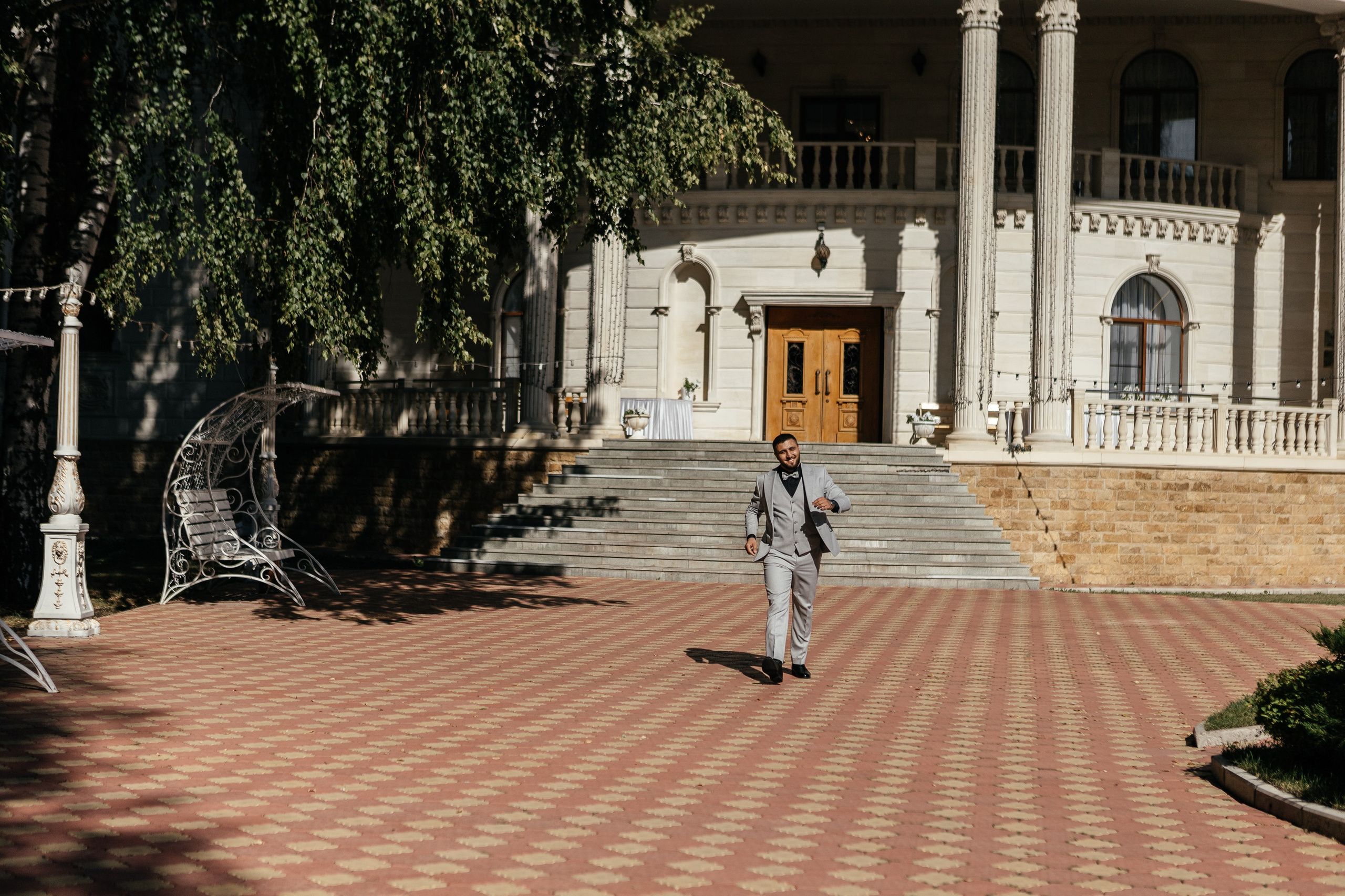 Свадебный фотограф Уфа — Руслан ГабдлисламовЖивые эмоции, красивые кадры, воспоминания на всю жизнь.Работаю по всей Республике Башкортоста. Свадебный фотограф Уфа Руслан Габдлисламов