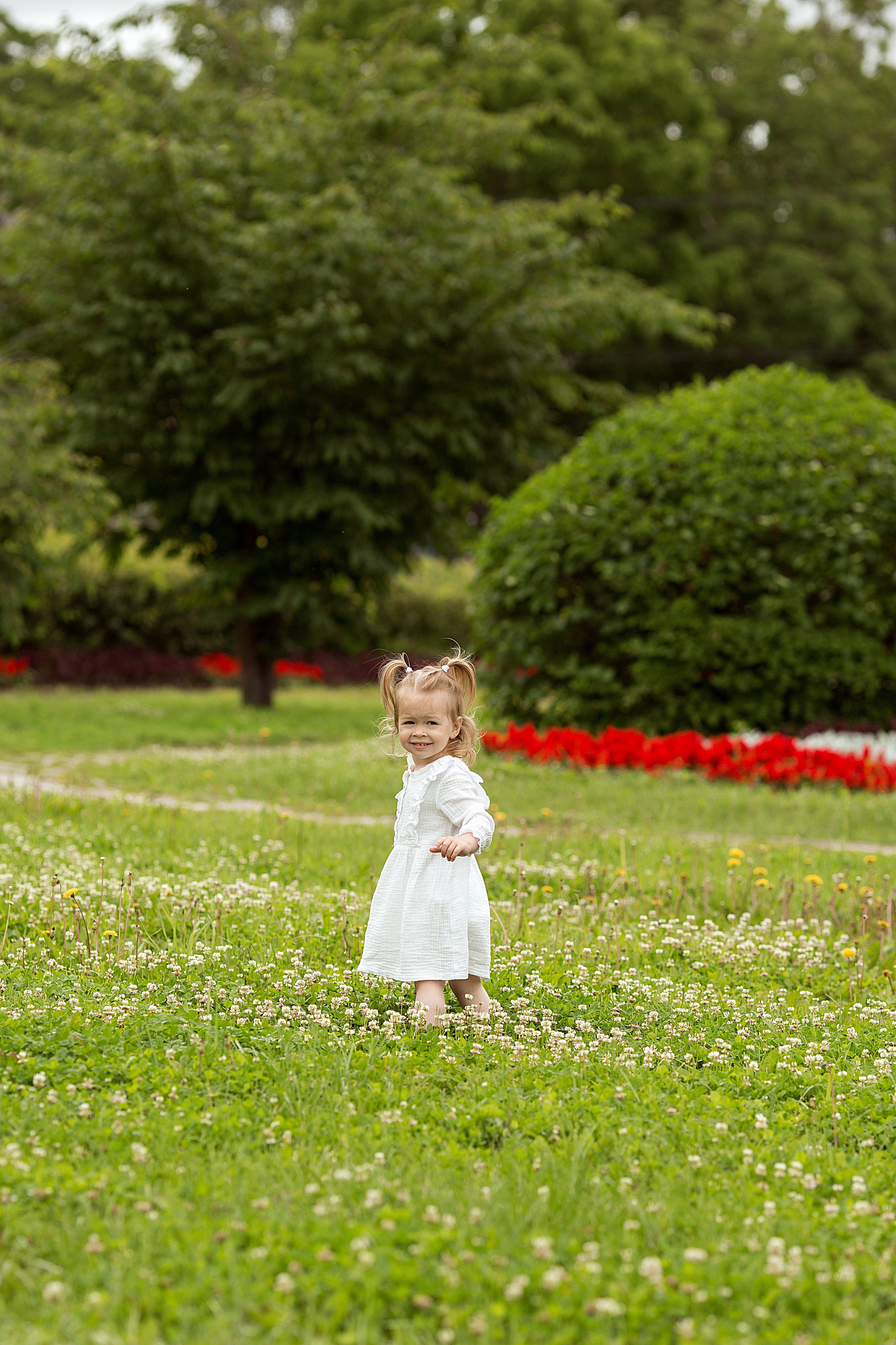 Летняя прогулка Тани и Ариши. Людмила Далидович топовый семейный фотограф Находка/Владивосток