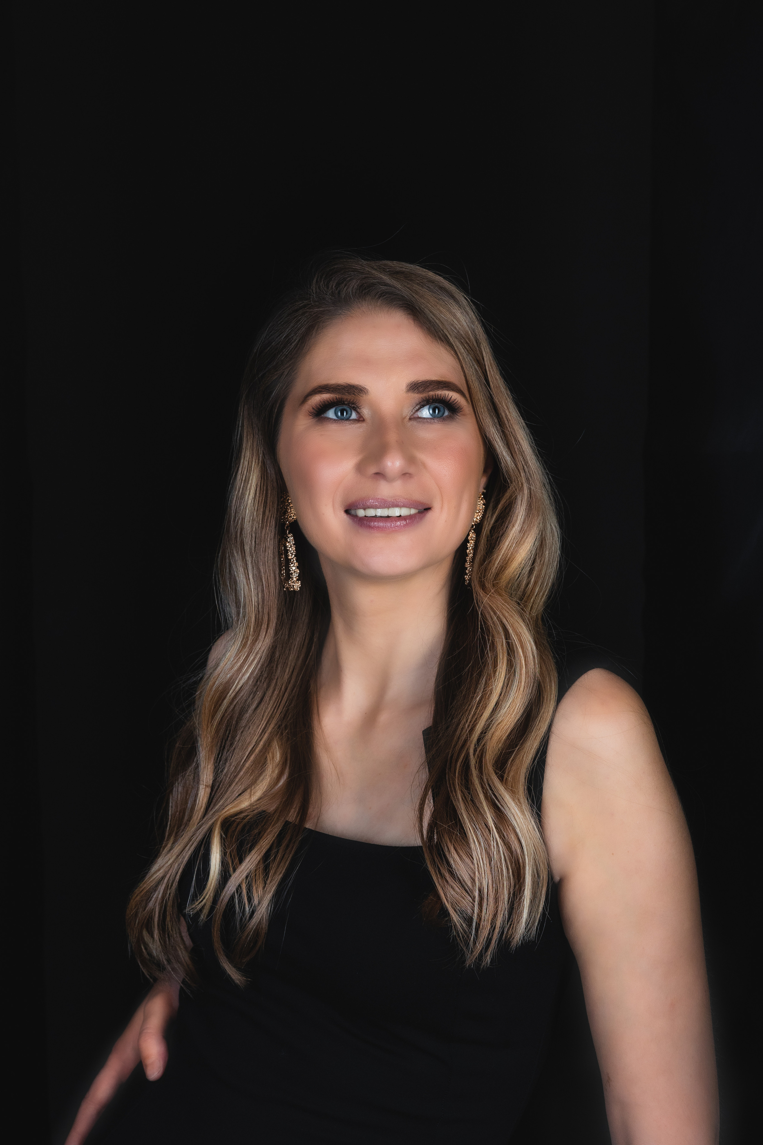 Индивидуальная съемка в студии. Креативный фотограф из Санкт-Петербурга Калинина Валентина