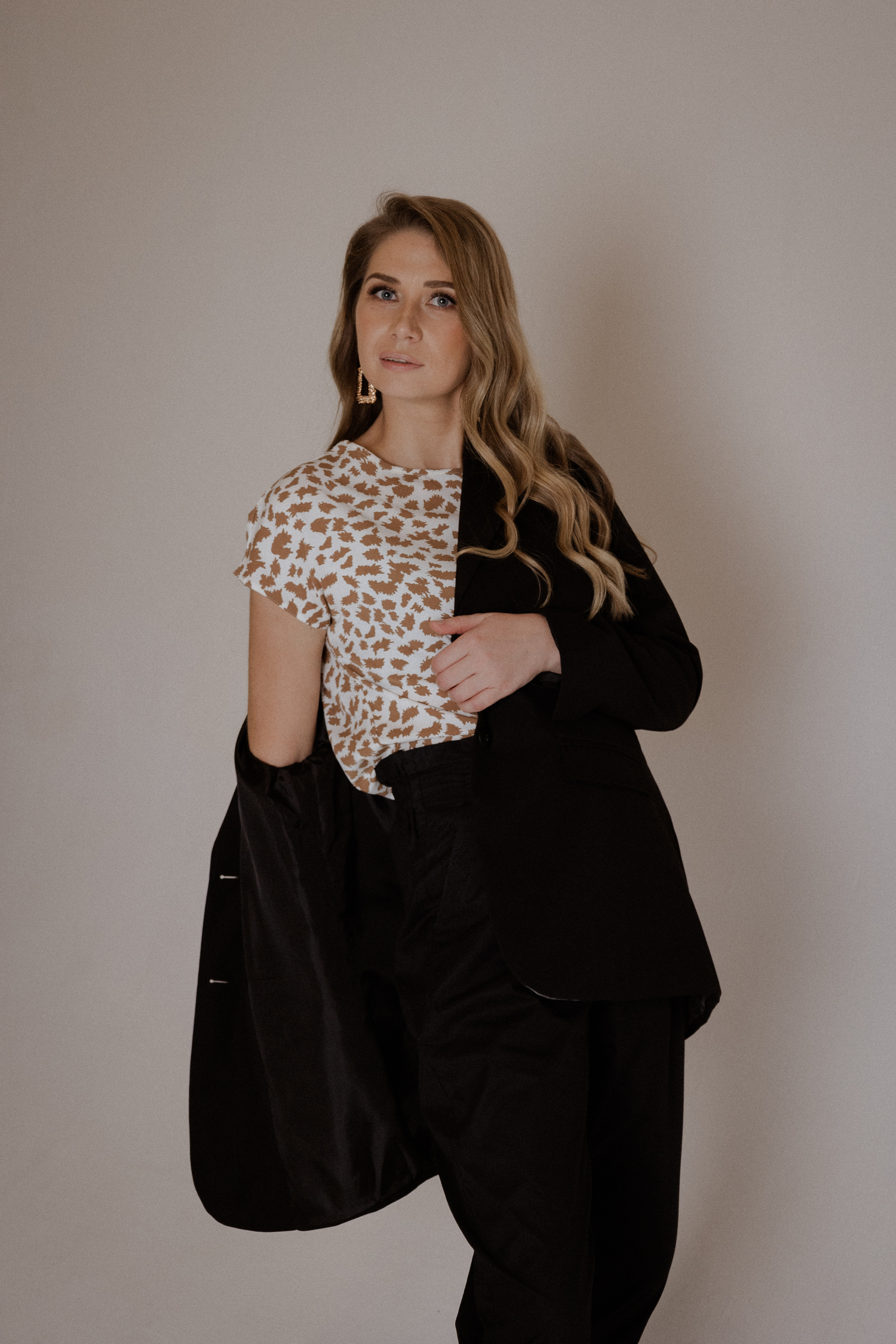 Индивидуальная съемка в студии. Креативный фотограф из Санкт-Петербурга Калинина Валентина