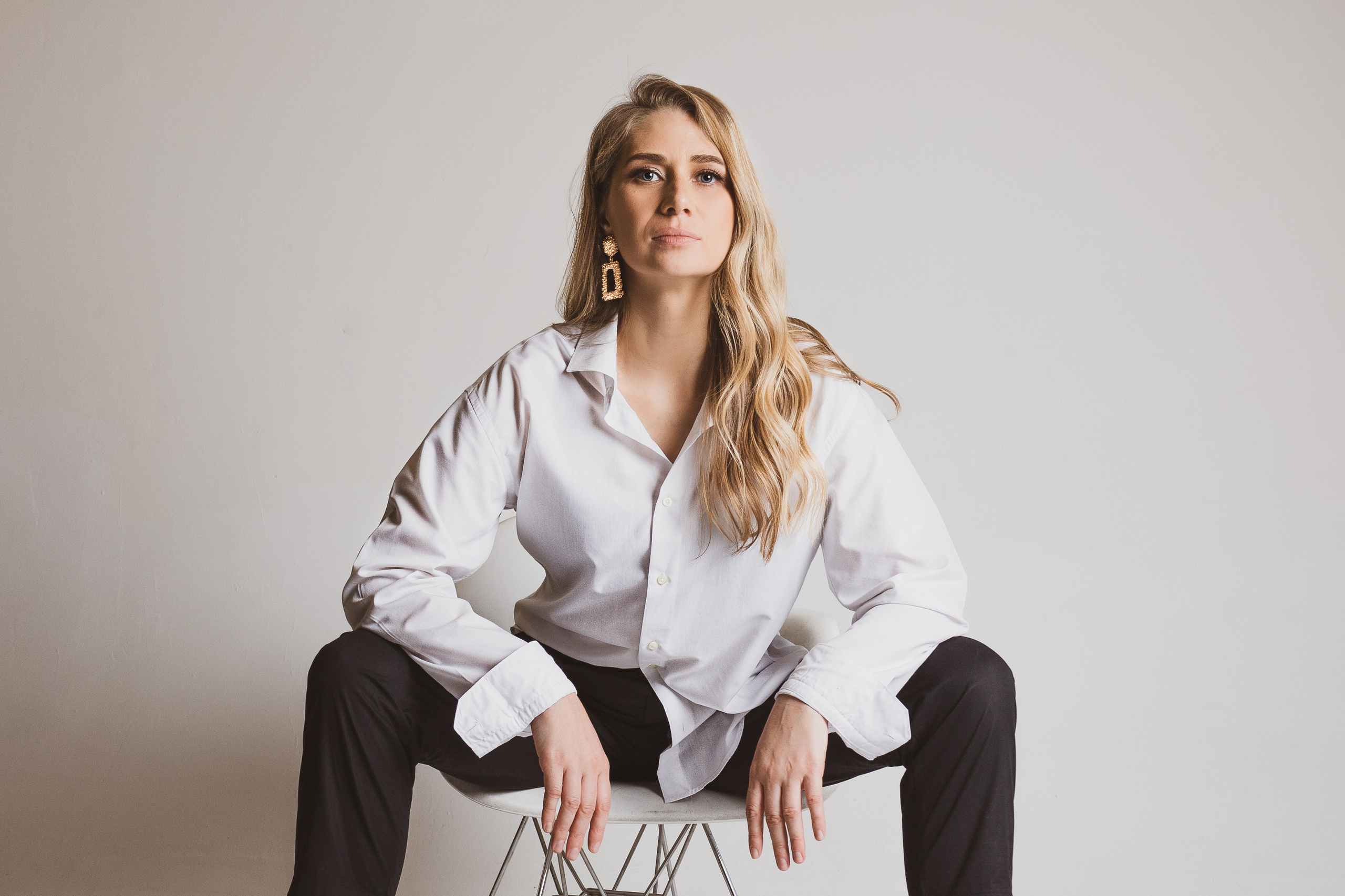 Индивидуальная съемка в студии. Креативный фотограф из Санкт-Петербурга Калинина Валентина