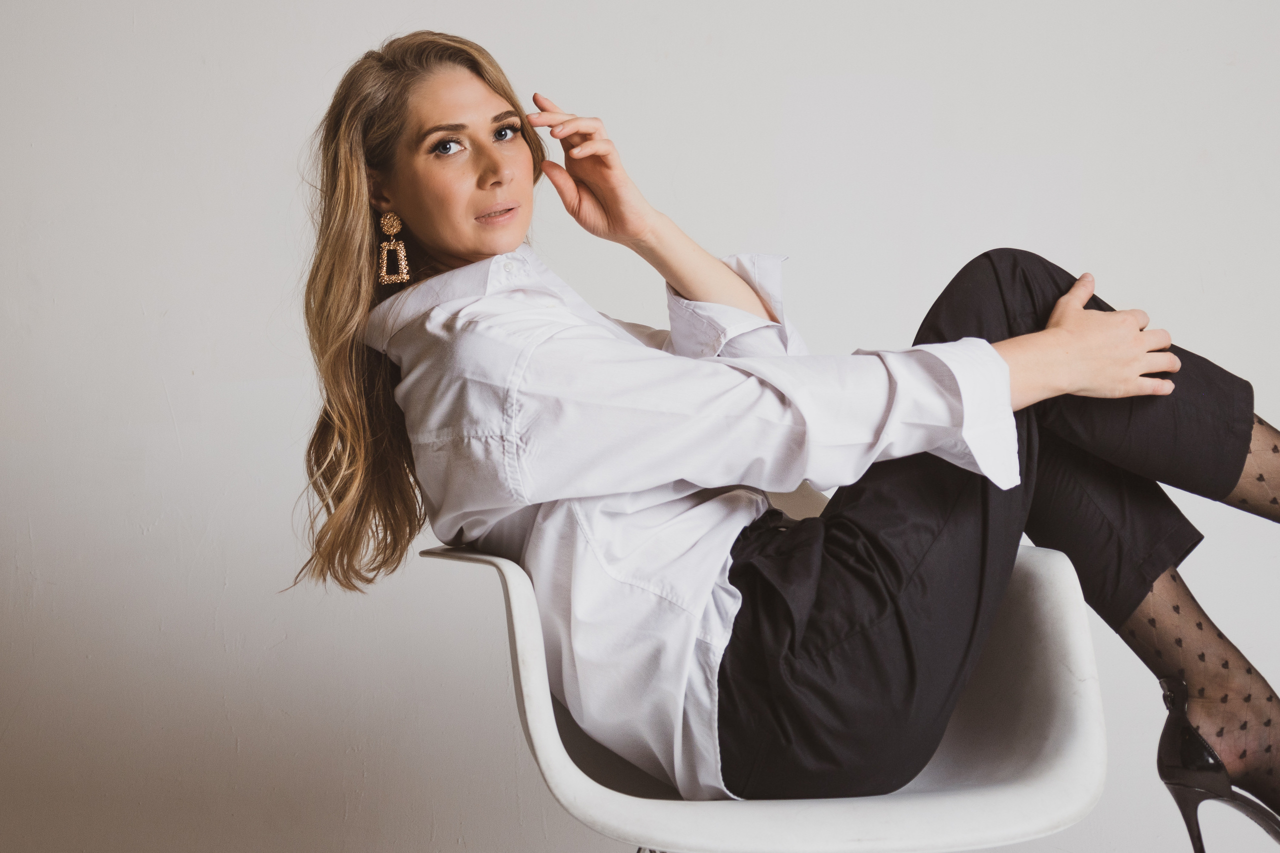 Индивидуальная съемка в студии. Креативный фотограф из Санкт-Петербурга Калинина Валентина