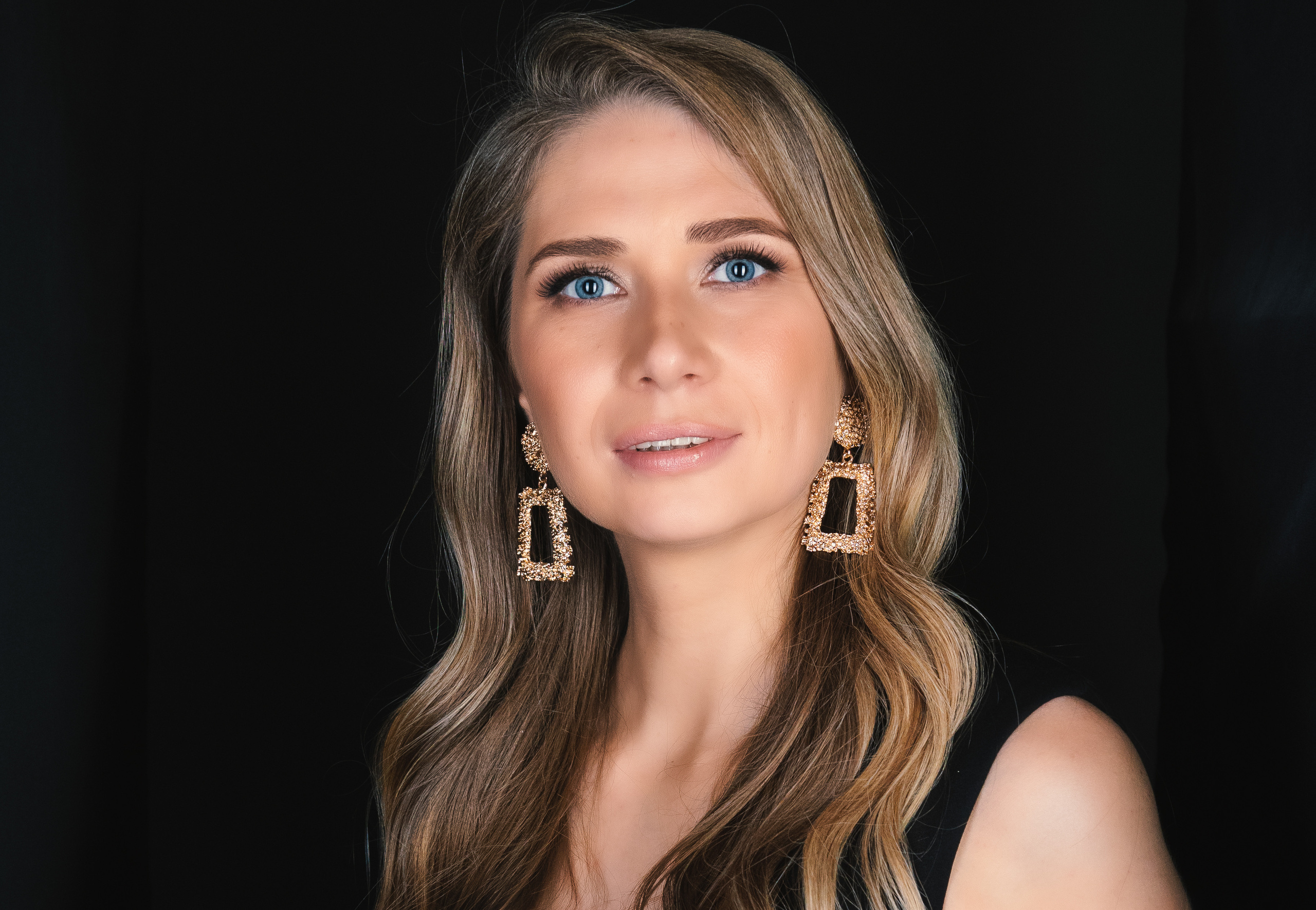 Индивидуальная съемка в студии. Креативный фотограф из Санкт-Петербурга Калинина Валентина