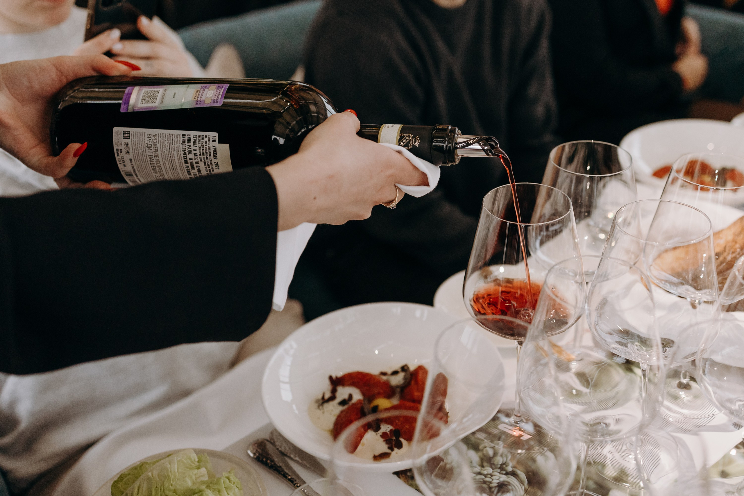 LUDING. Винная дегустация. Репортажный и свадебный фотограф в Москве Лена Таращенко