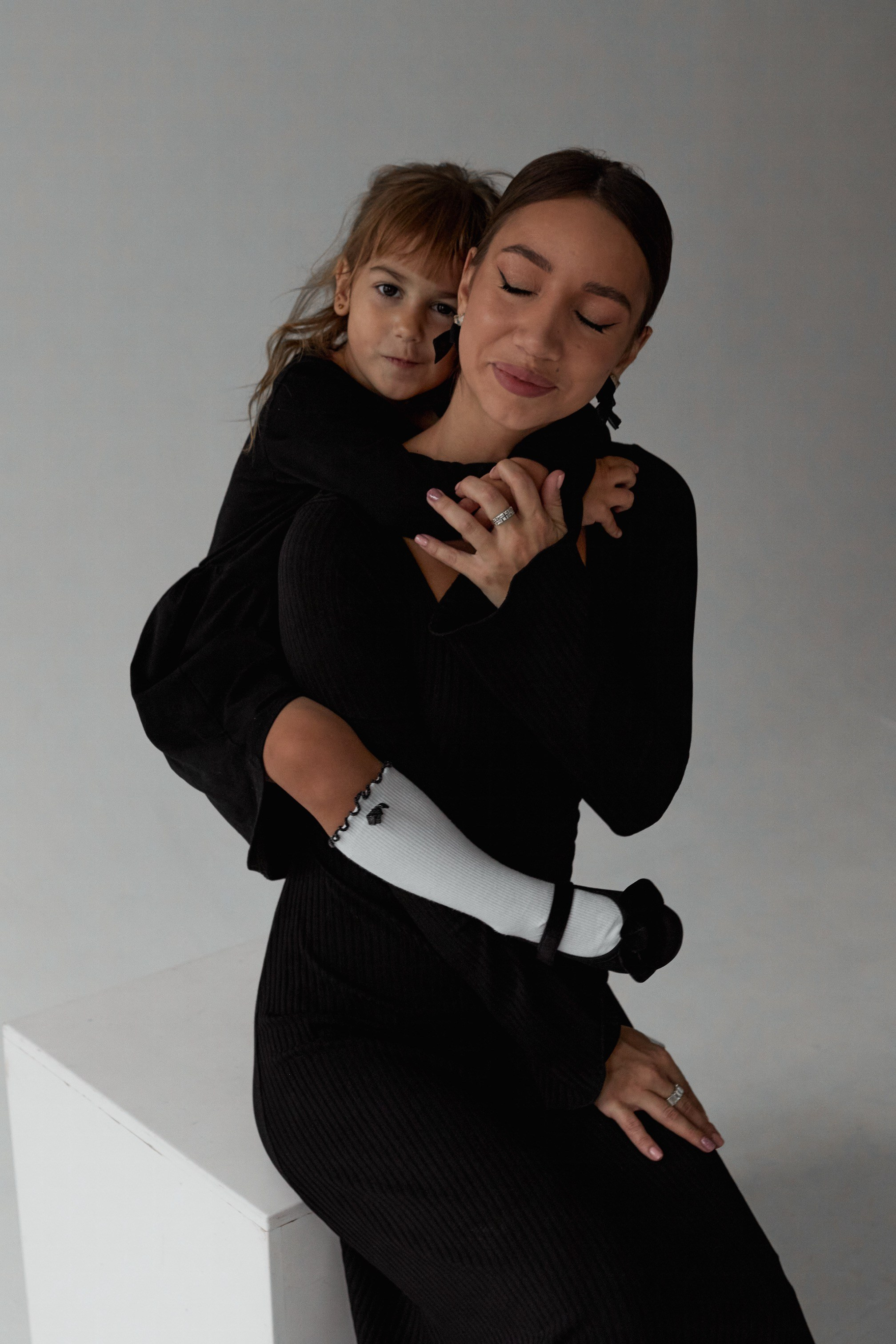 Инна и Эмилия. Фотограф Стилист Тюмень Вера Хайруллина