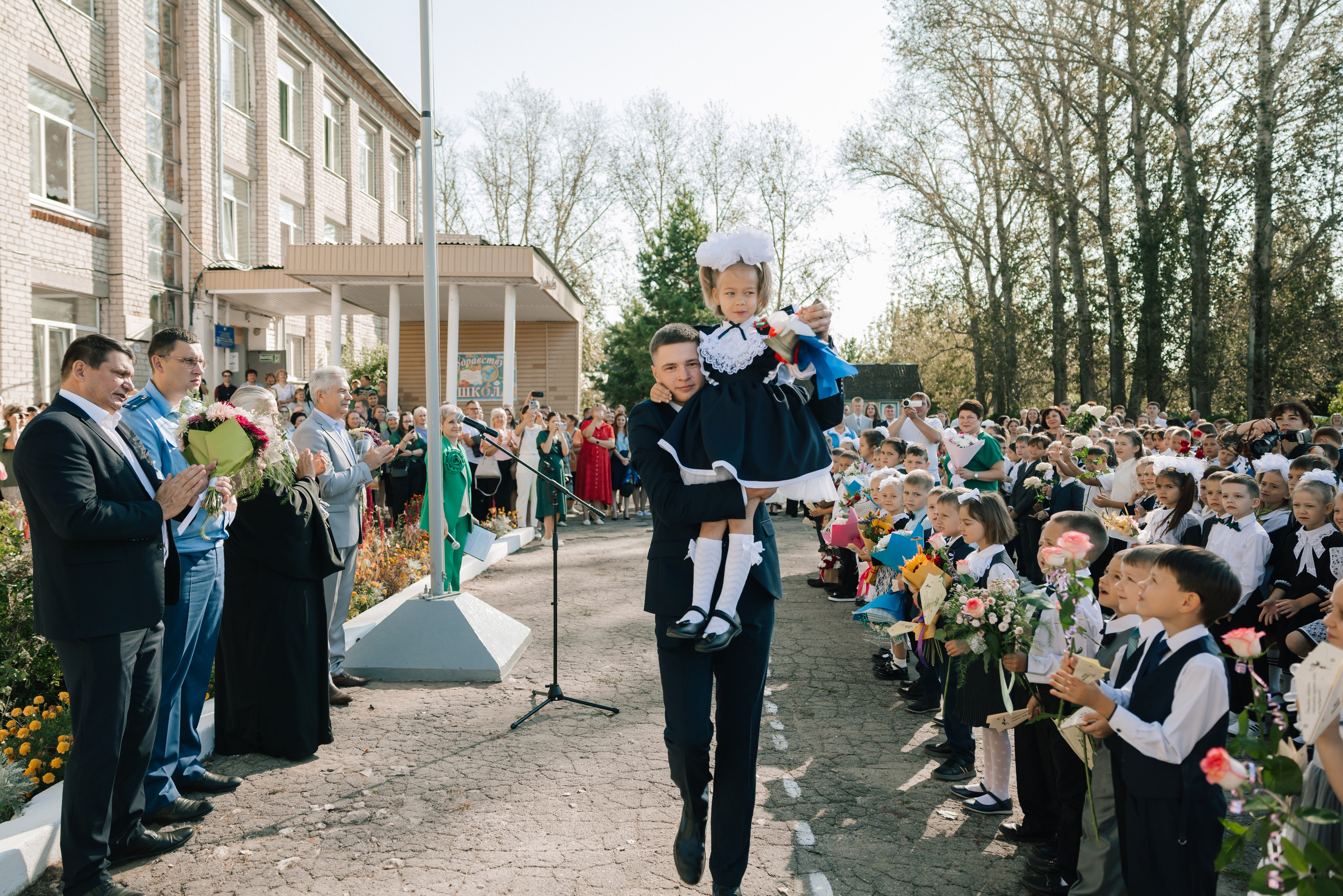1 сентября. День знаний. Старожилово. Съёмка фото, видео, фотосессия. Выпускные альбомы, свадьбы