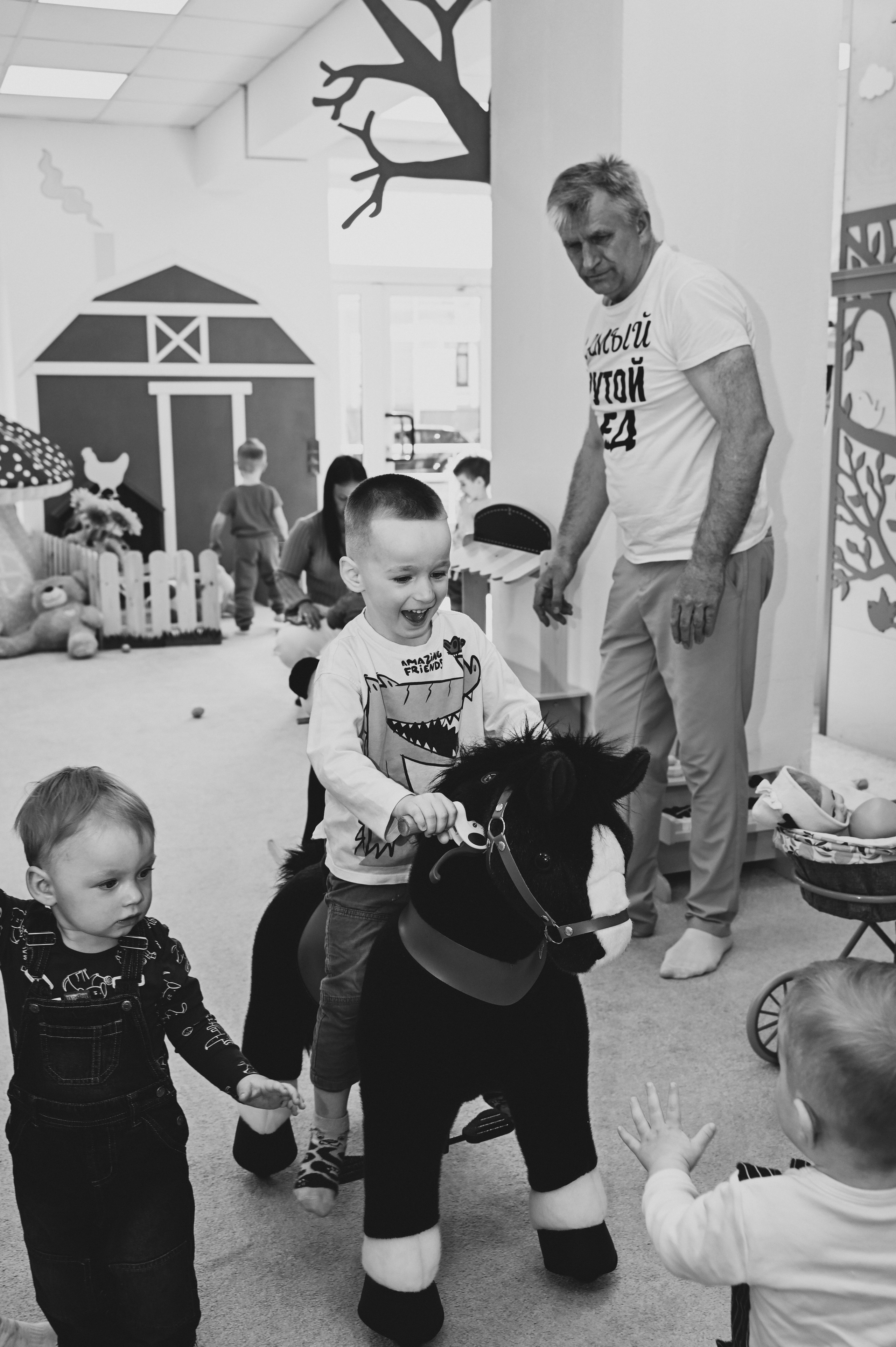 День рождения Платона в Милуша. Семейный фотограф в Минске Дарья Дреко