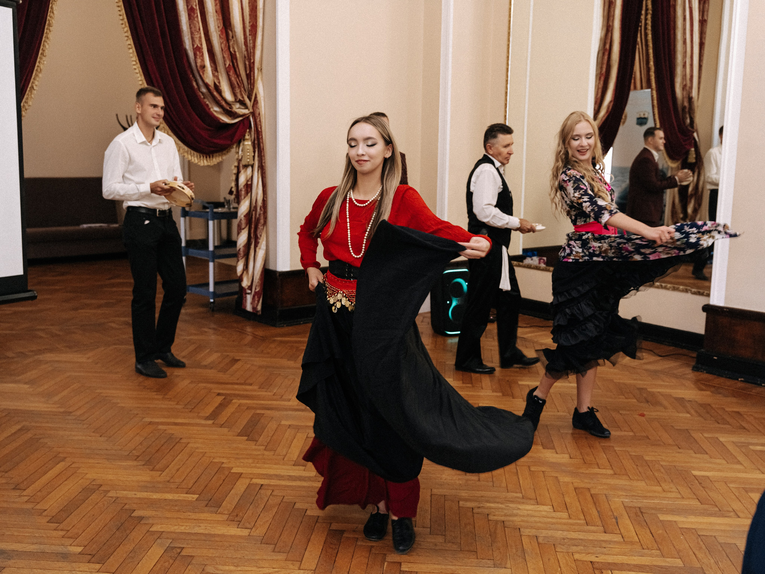 Юбилей. Фотограф Рина Пешкова