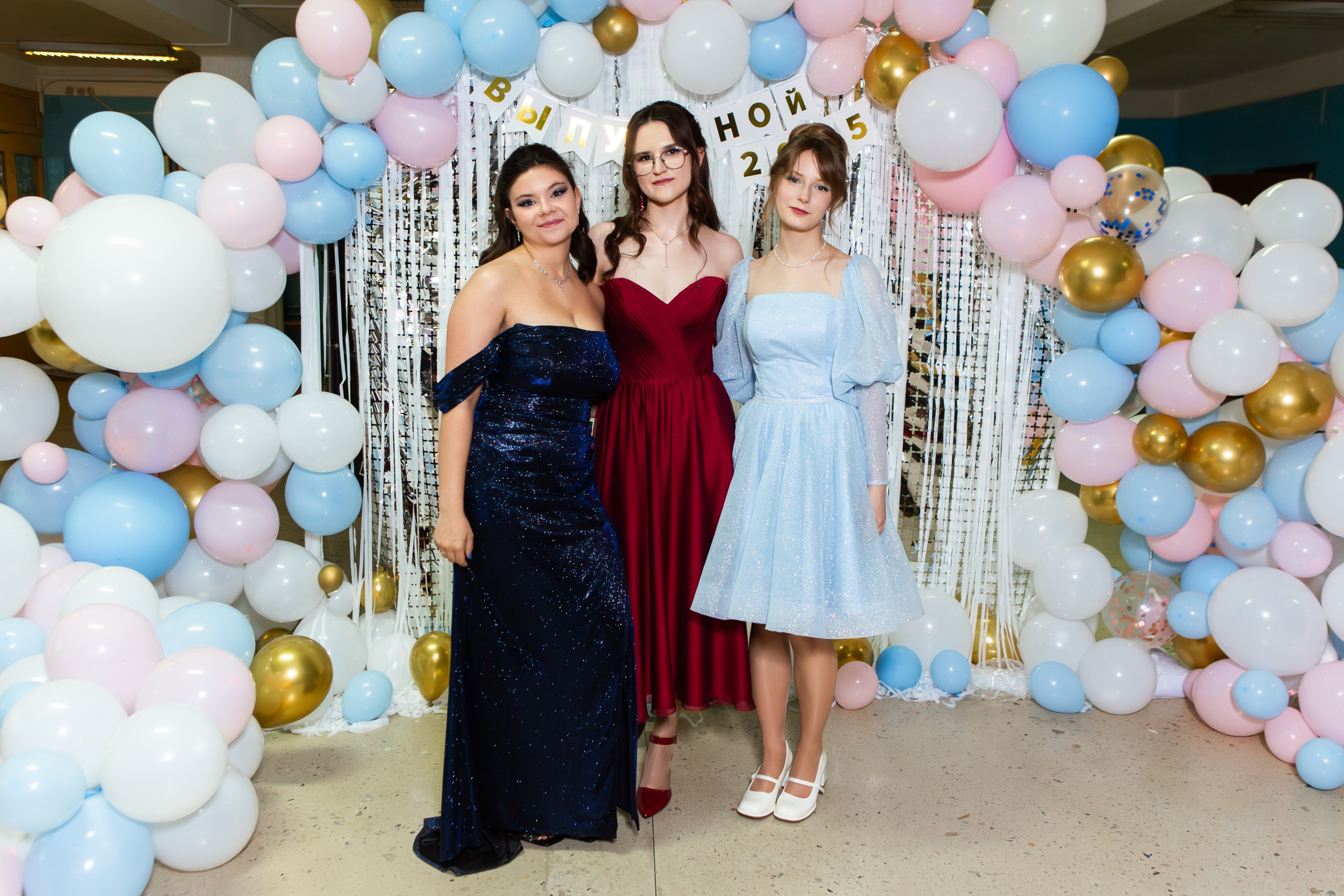 ФОТОСЕССИЯ С РОДИТЕЛЯМИ ВЫПУСКНОЙ 2025 9 ШКОЛА Г.МЦЕНСК. Профессиональный фотограф в Мценске и Орловской области