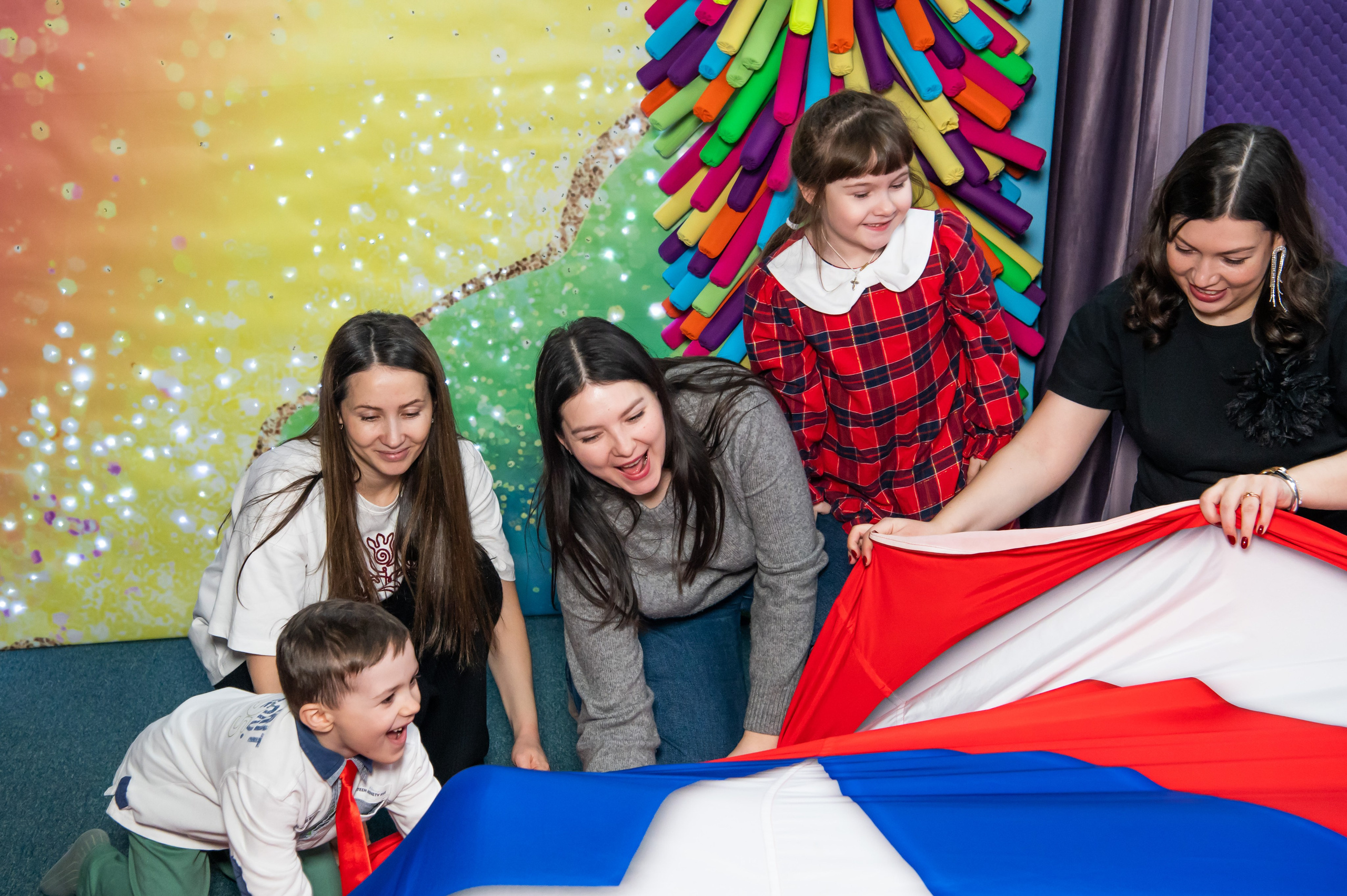 ДЕТСКИЕ АНИМАЦИОННЫЕ СТУДИИ. Репортажный и семейный фотограф в Тюмени Владислав Шадиков