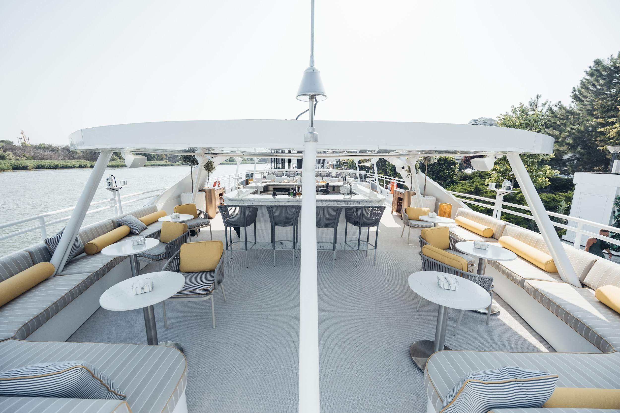 Яхта Калипсо