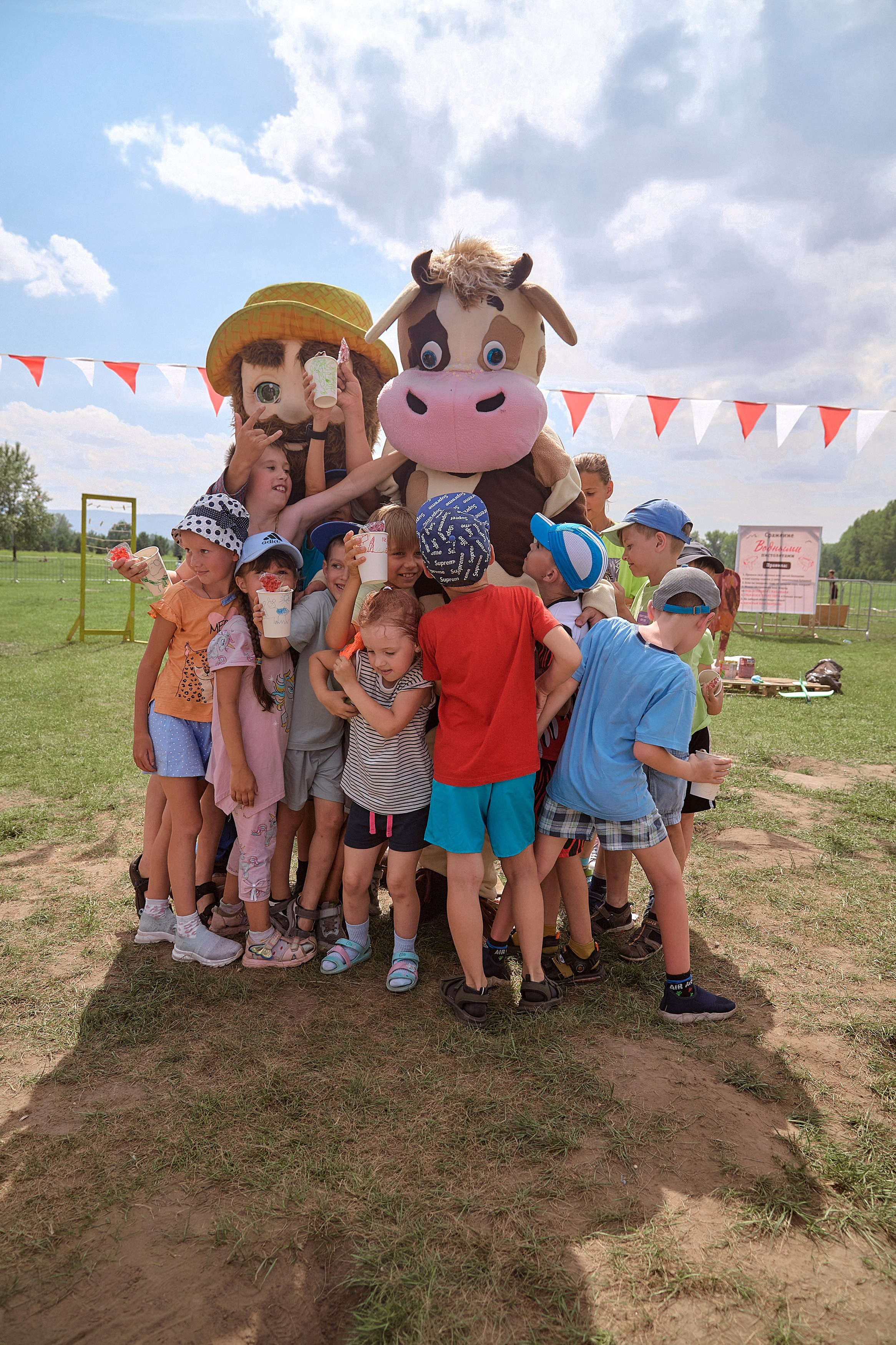 Портфолио репортажной фотосъёмки: эко-фестиваль "Калина-Малина". Фотограф Яковлев Роман — Красноярск