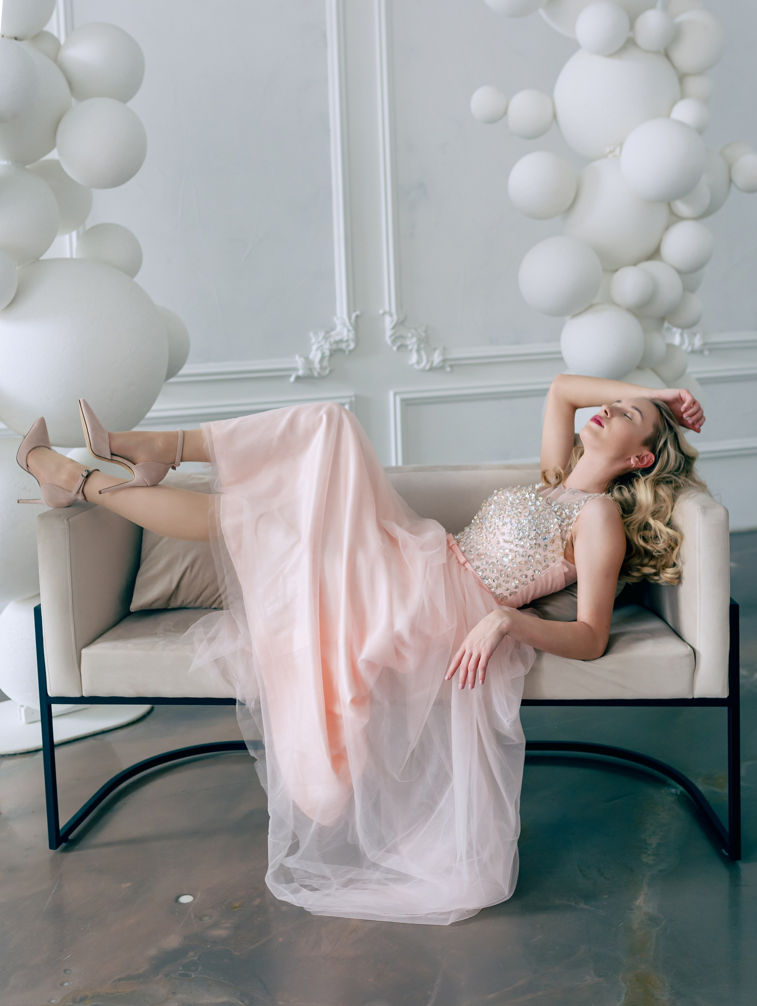 Фотосессия для магазина платьев. Фотограф Ким Наталья в Красноярске