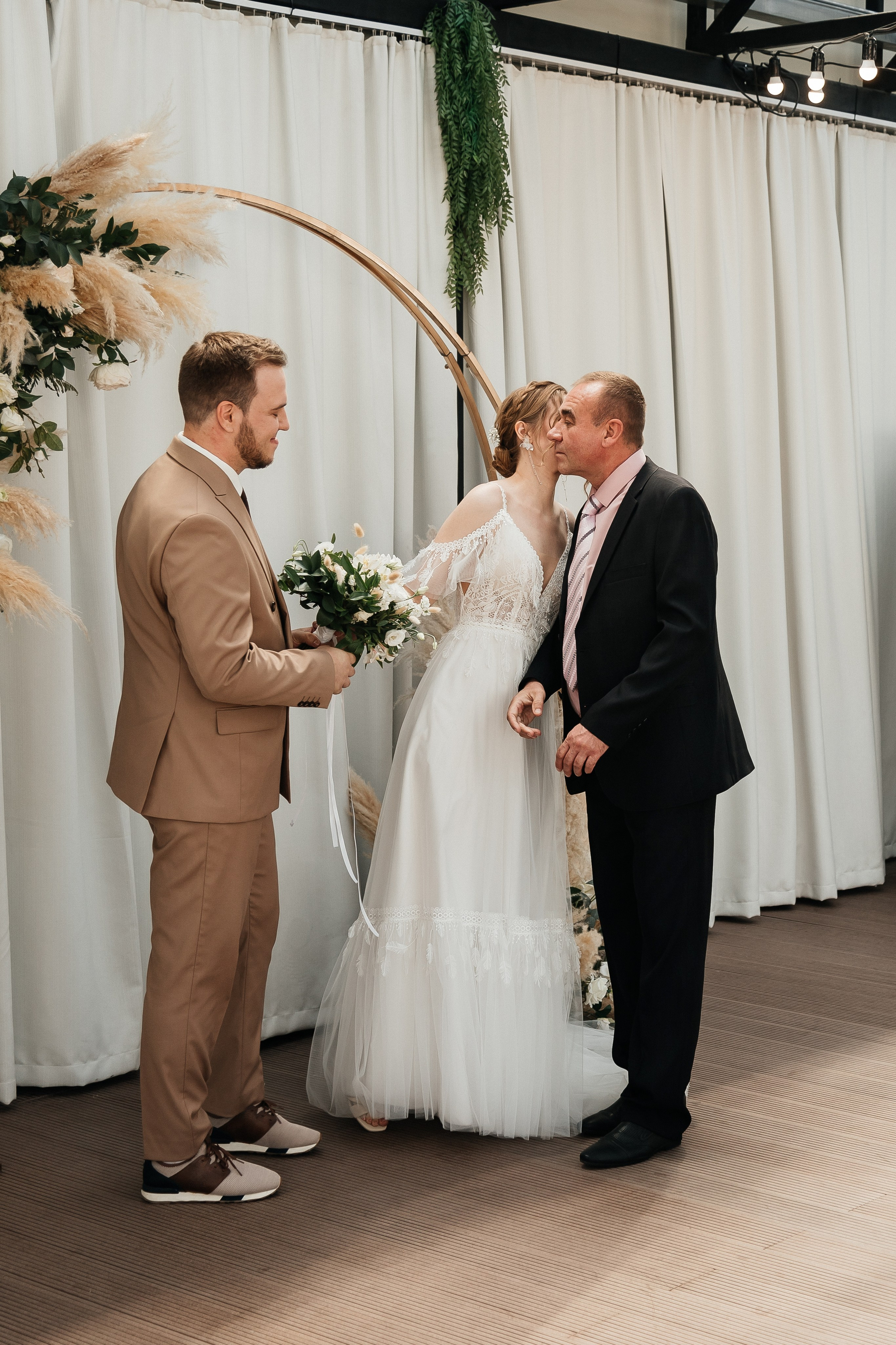 Сергей и Анастасия/2024. Свадебный и семейный фотограф в Екатеринбурге