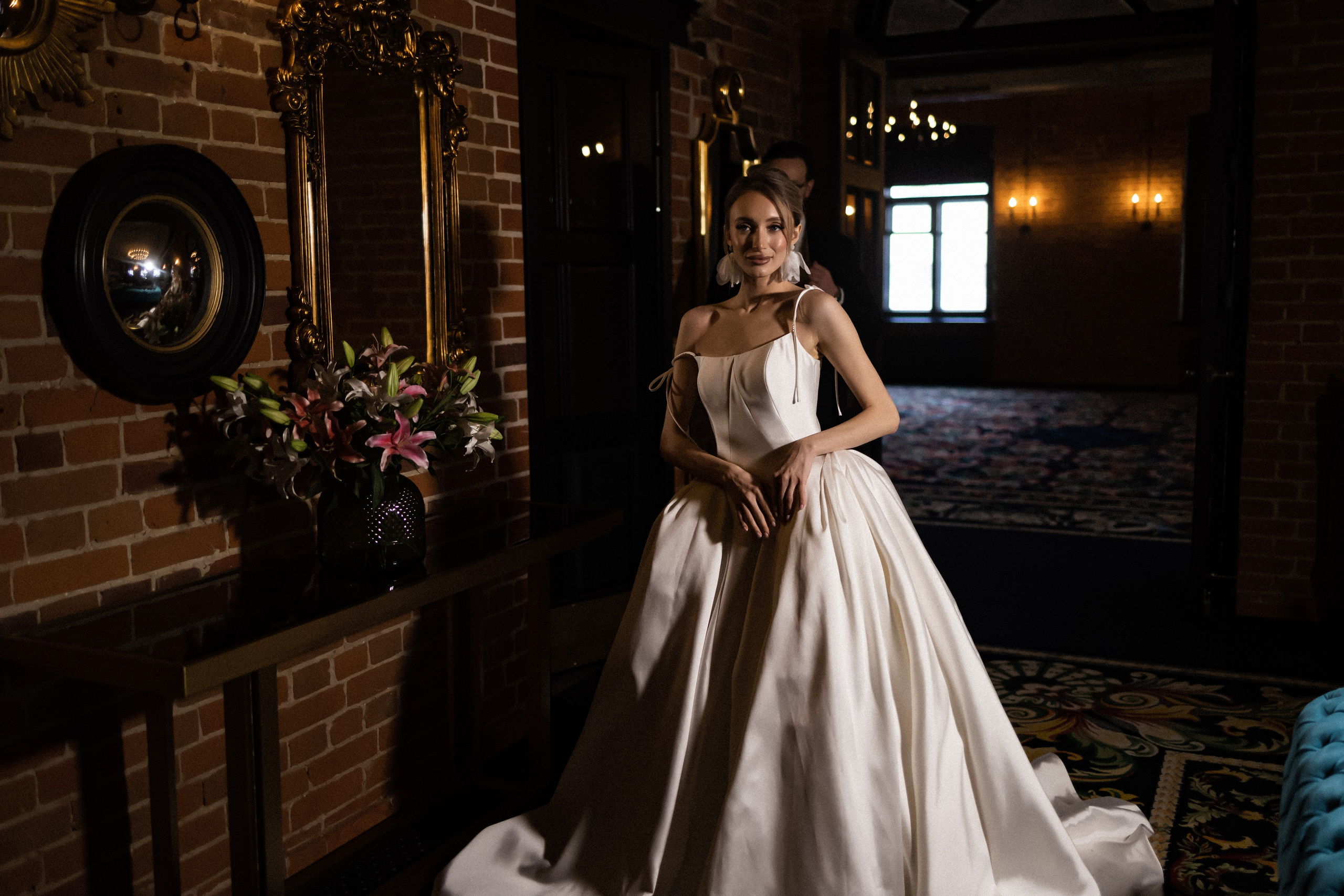 Свадебная в ресторане. Фотограф Арина Шмакова