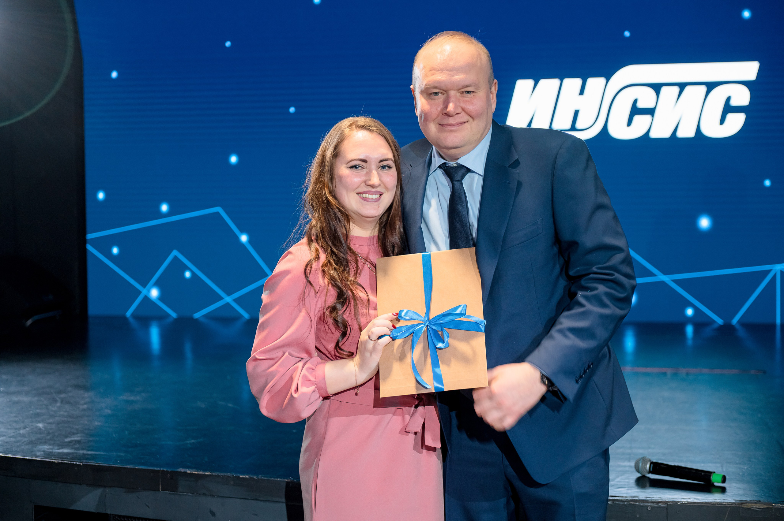 ИНСИС New Year Party. Фотограф Антон Малыхин