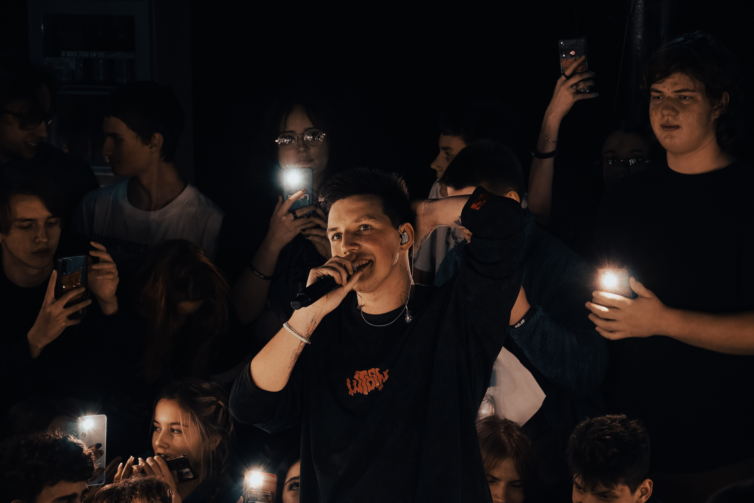 Концерт Мазелова. Фотограф Артём Ющенко