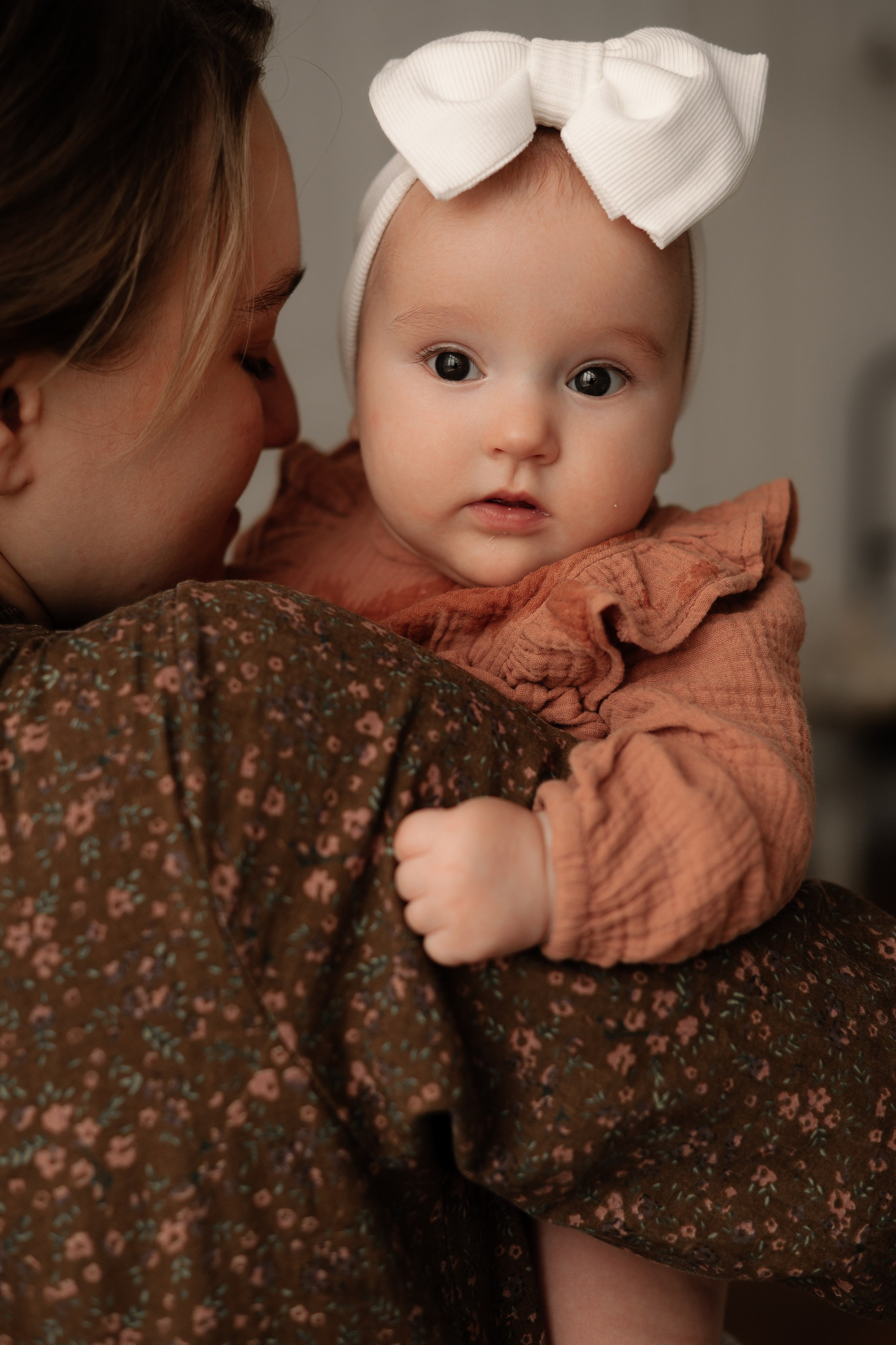 Ирина + Саша = Иллария и Нина. Женский, семейный и свадебный фотограф в Астрахани Виктория Бузаева
