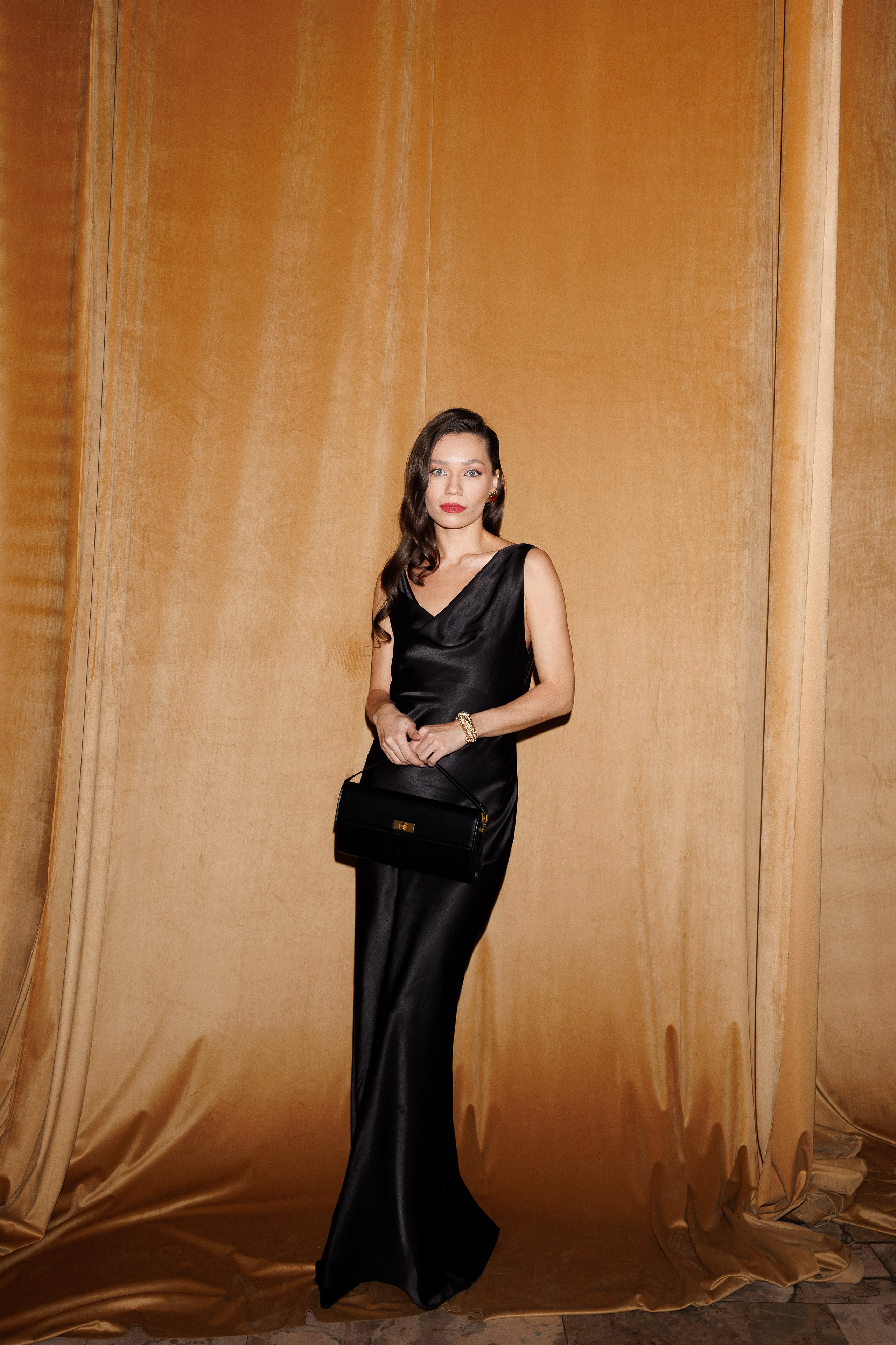 PARISIENNE. Lichi Fashion show. Aleksandr Tsukanov