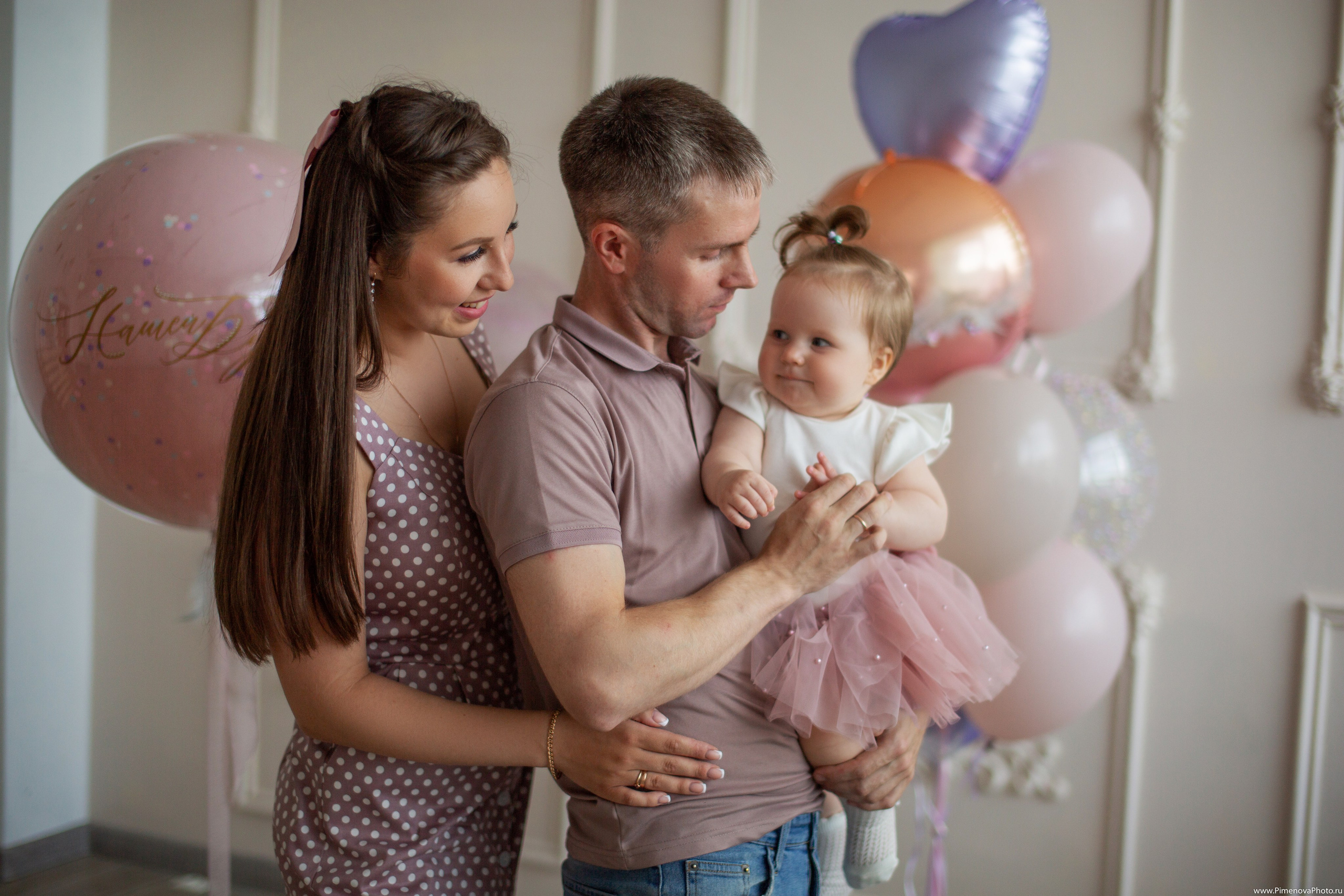 День Рождения Ксении, 1 год. Семейный и детский фотограф в Петрозаводске