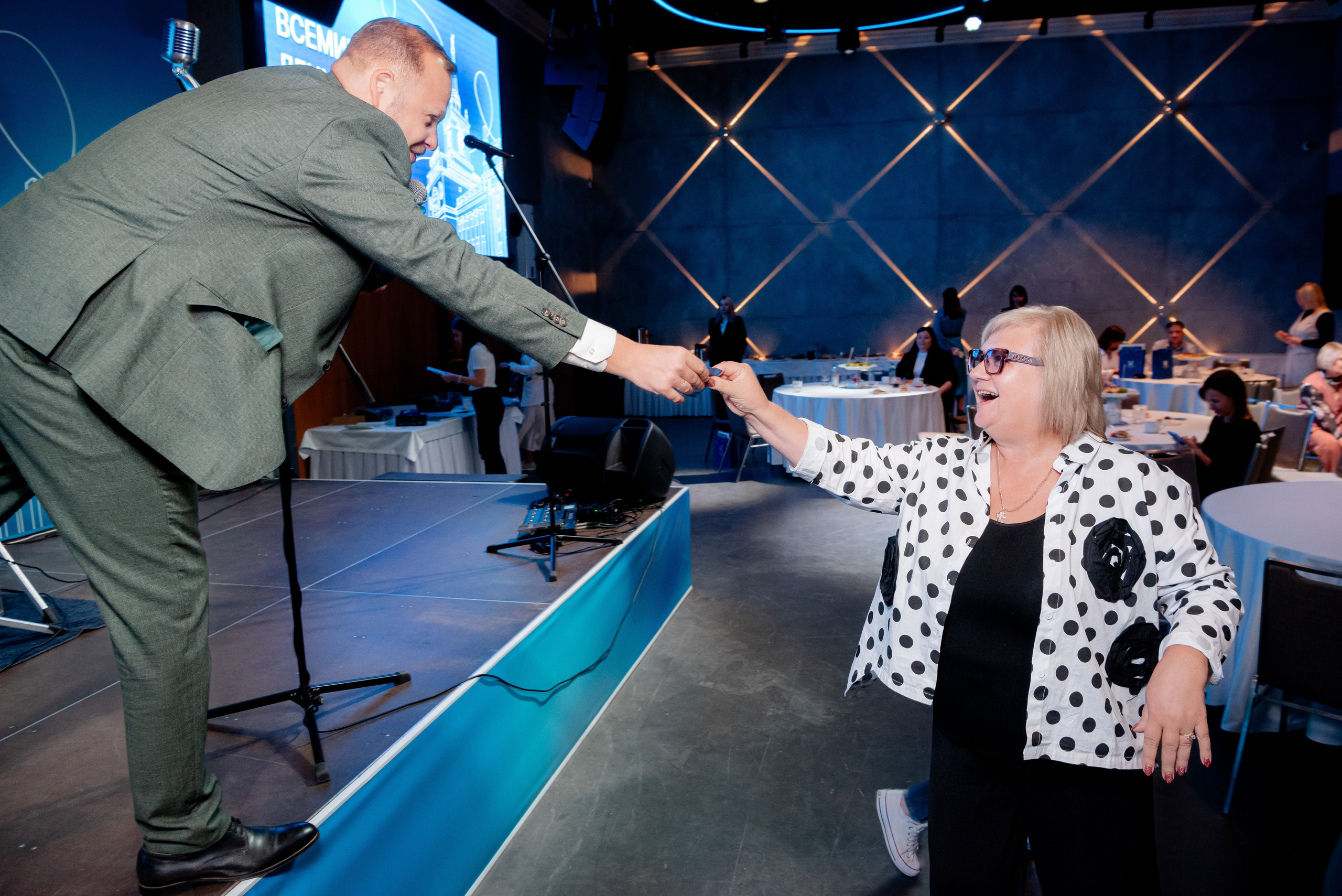 Всемирный день туризма в Сити Холл Южный, Волгоград. Фотограф в Волгограде и Волжском Александр Горбань