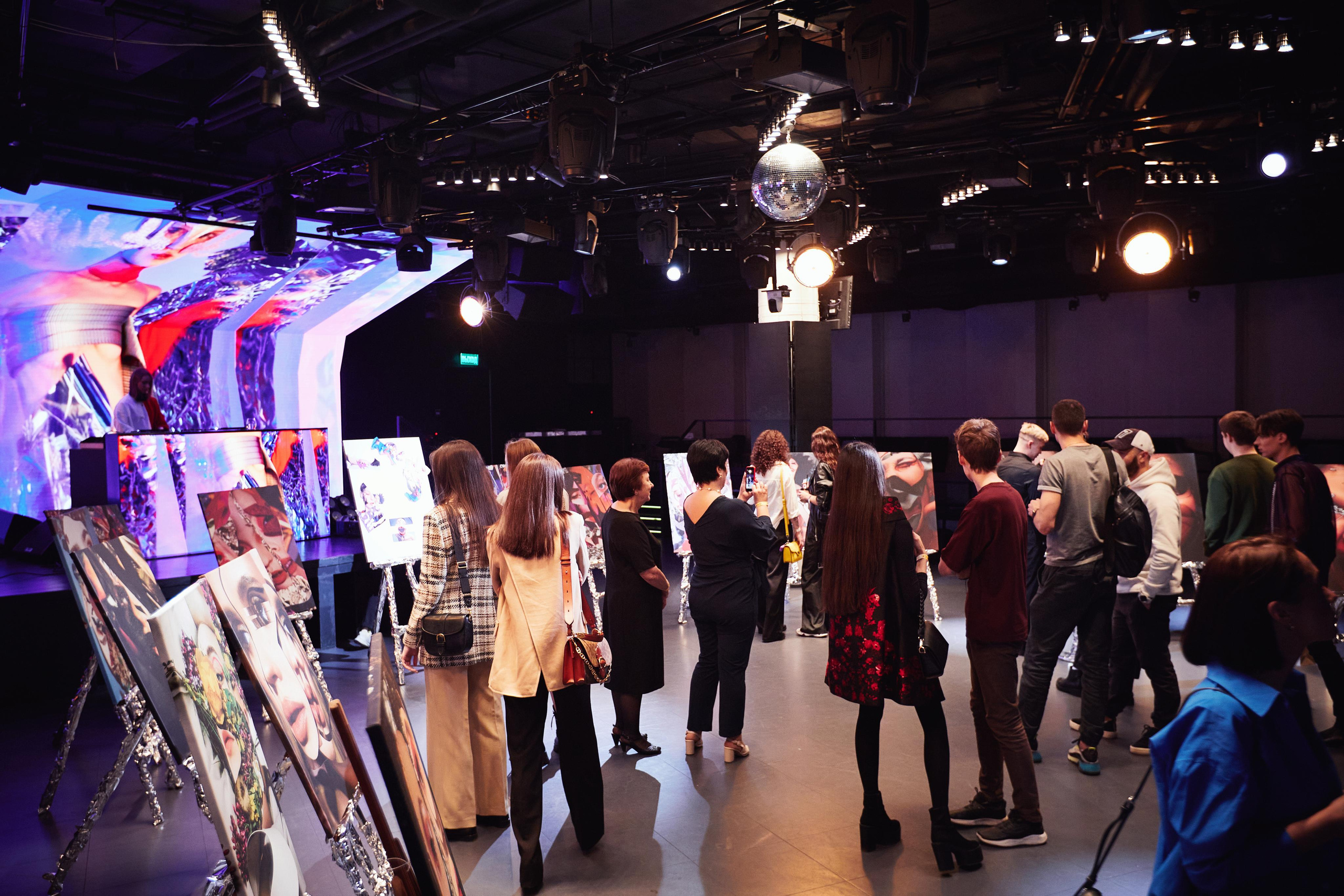 Коллажи/выставки. Фотограф в Москве Анастасия Курлович