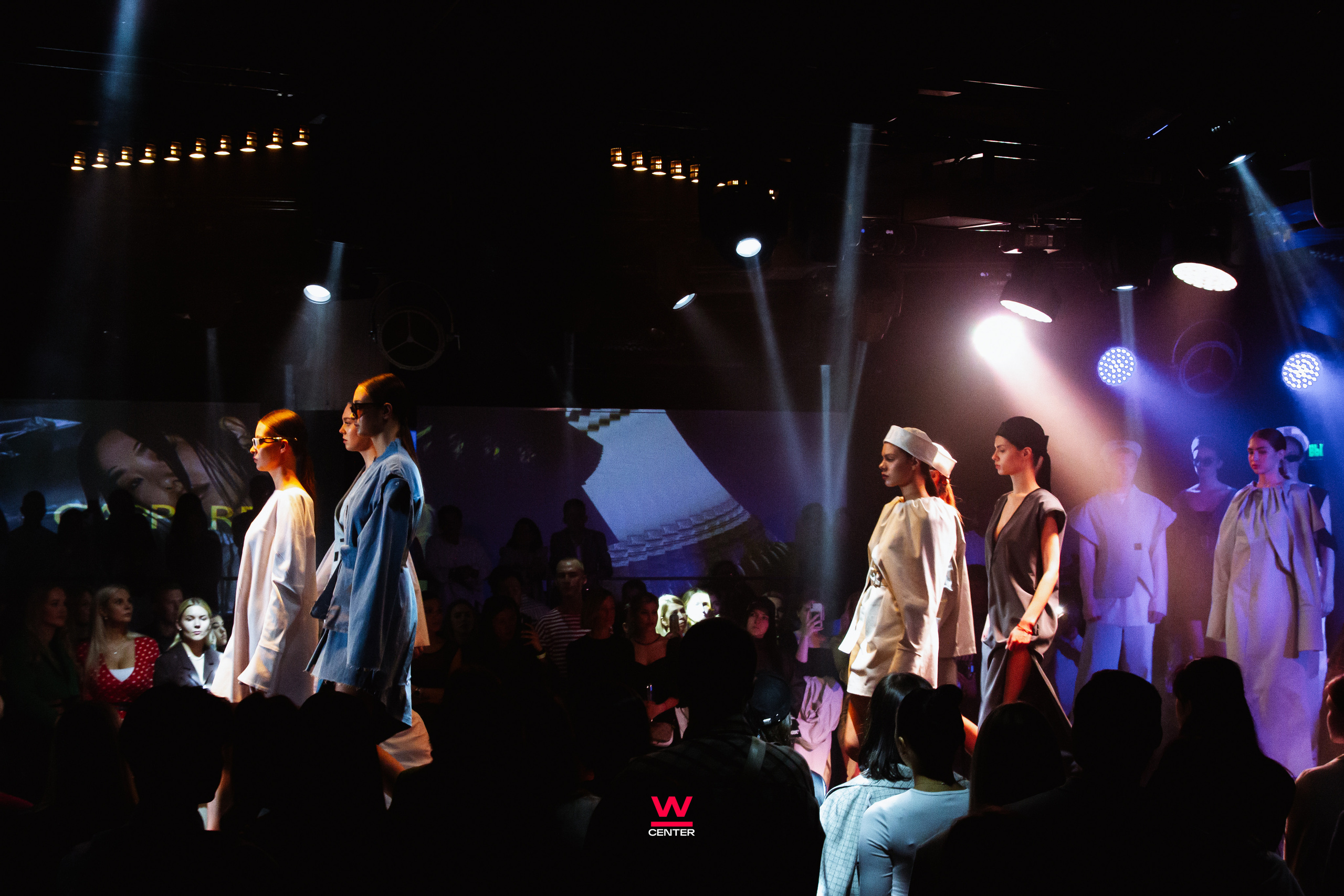 Показ WE ARE. Фотограф в Москве Анастасия Курлович