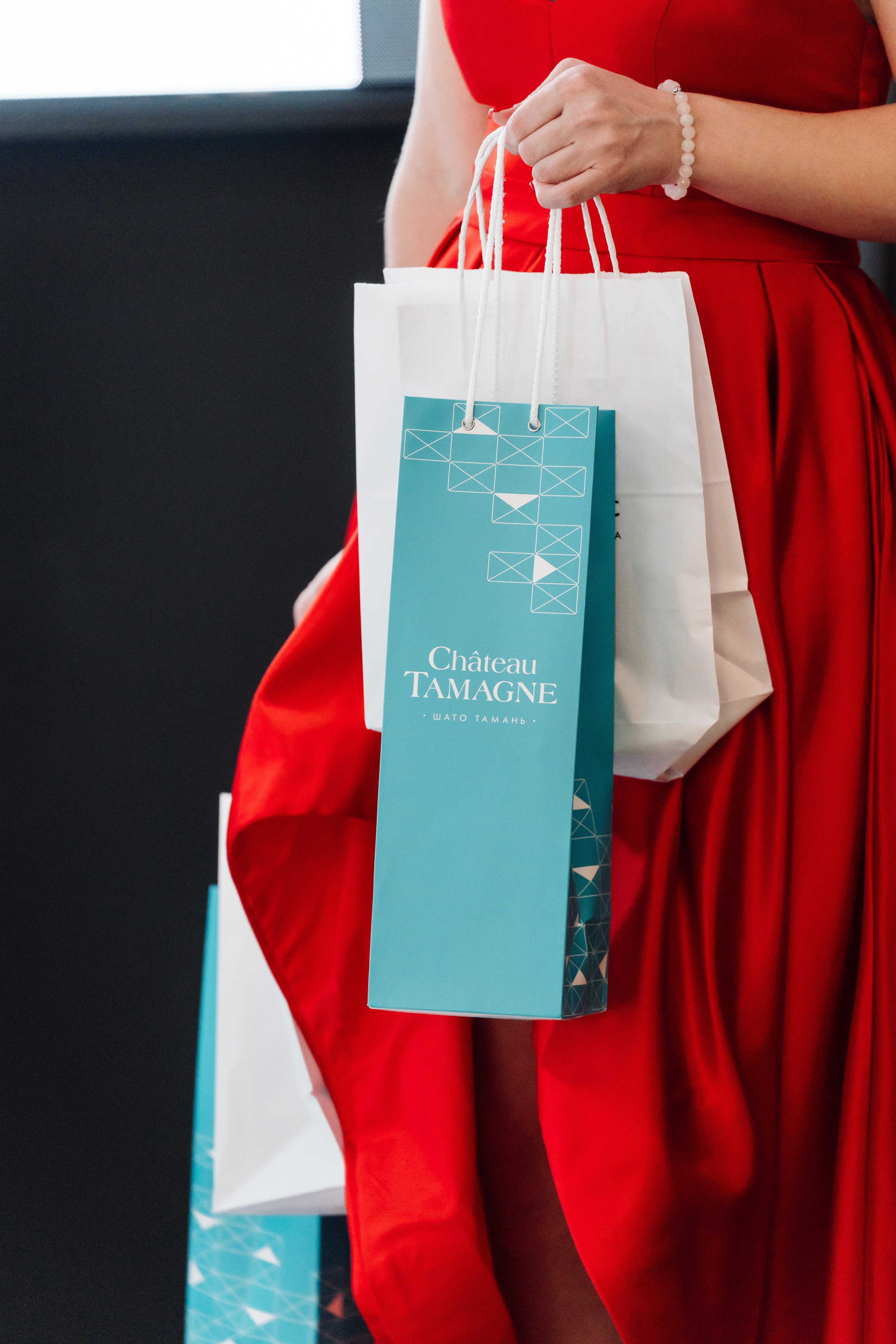 Премия ТОП 23. Свадебный и репортажный, фуд фотограф в Новороссийске Евгений Александриди