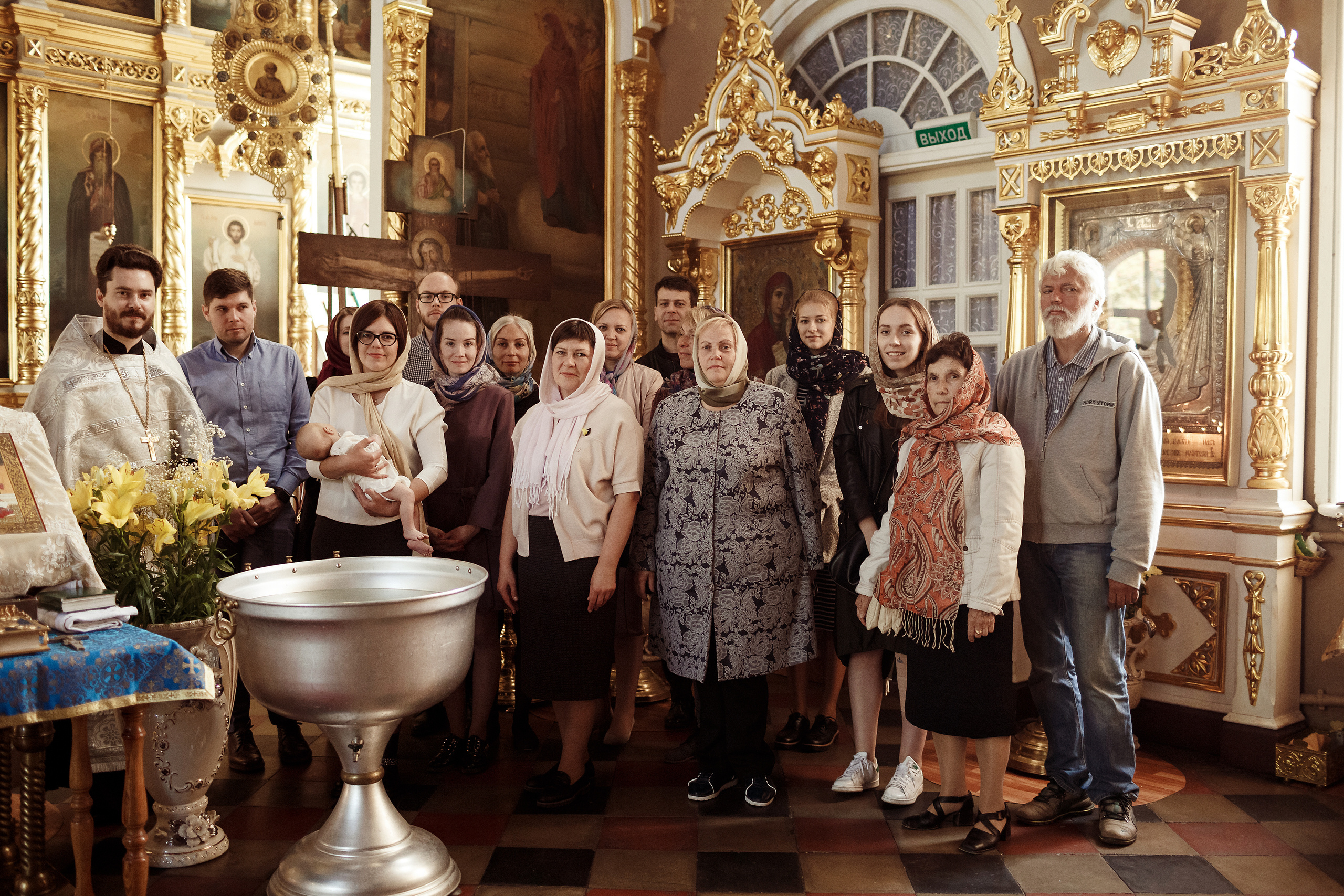Крещение Тимофея в Церкви Спаса Нерукотворного Образа. Ваша история в фотографиях