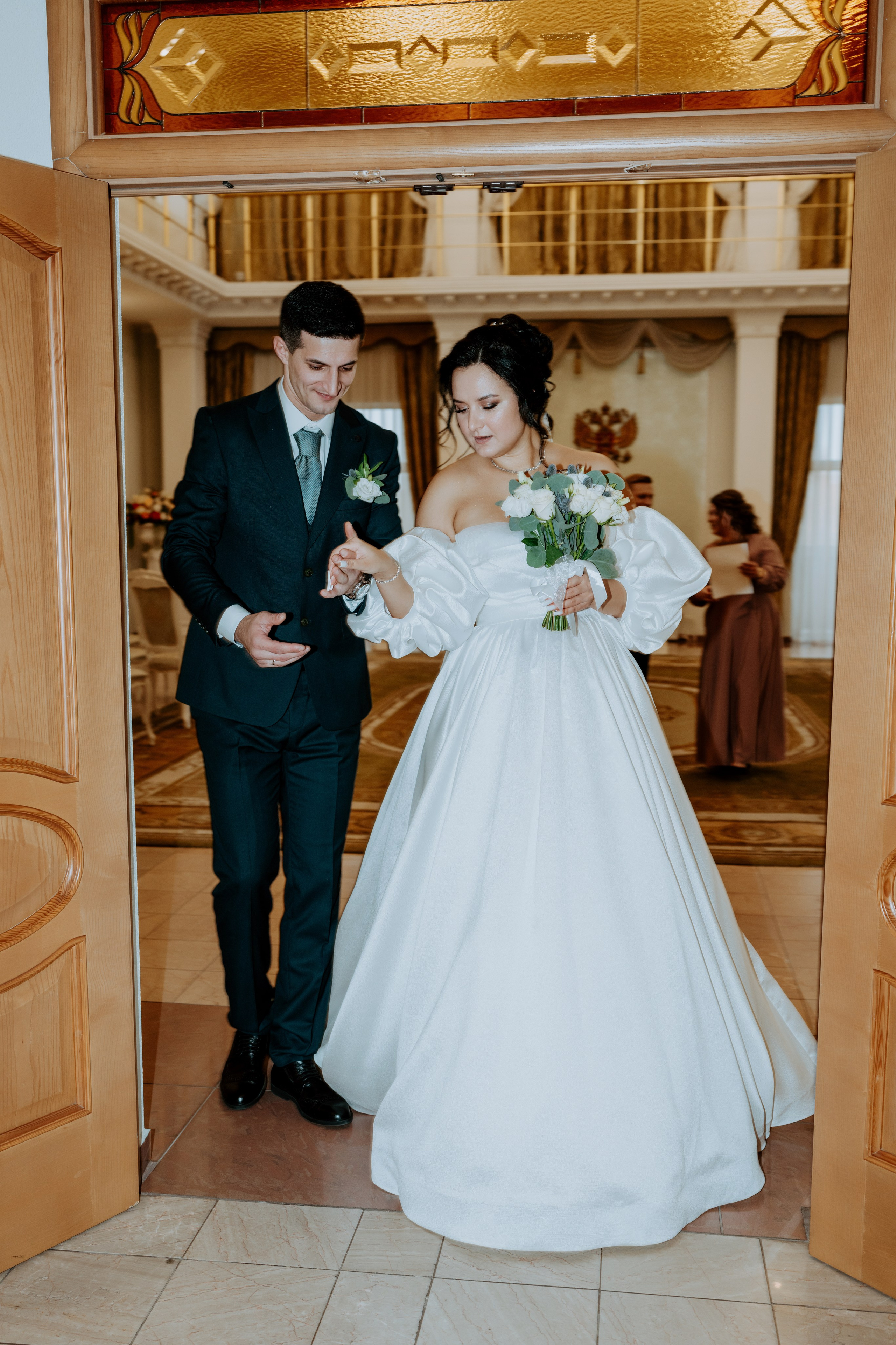 Свадьба, Витебский вокзал. Фотограф Оксана Шавва