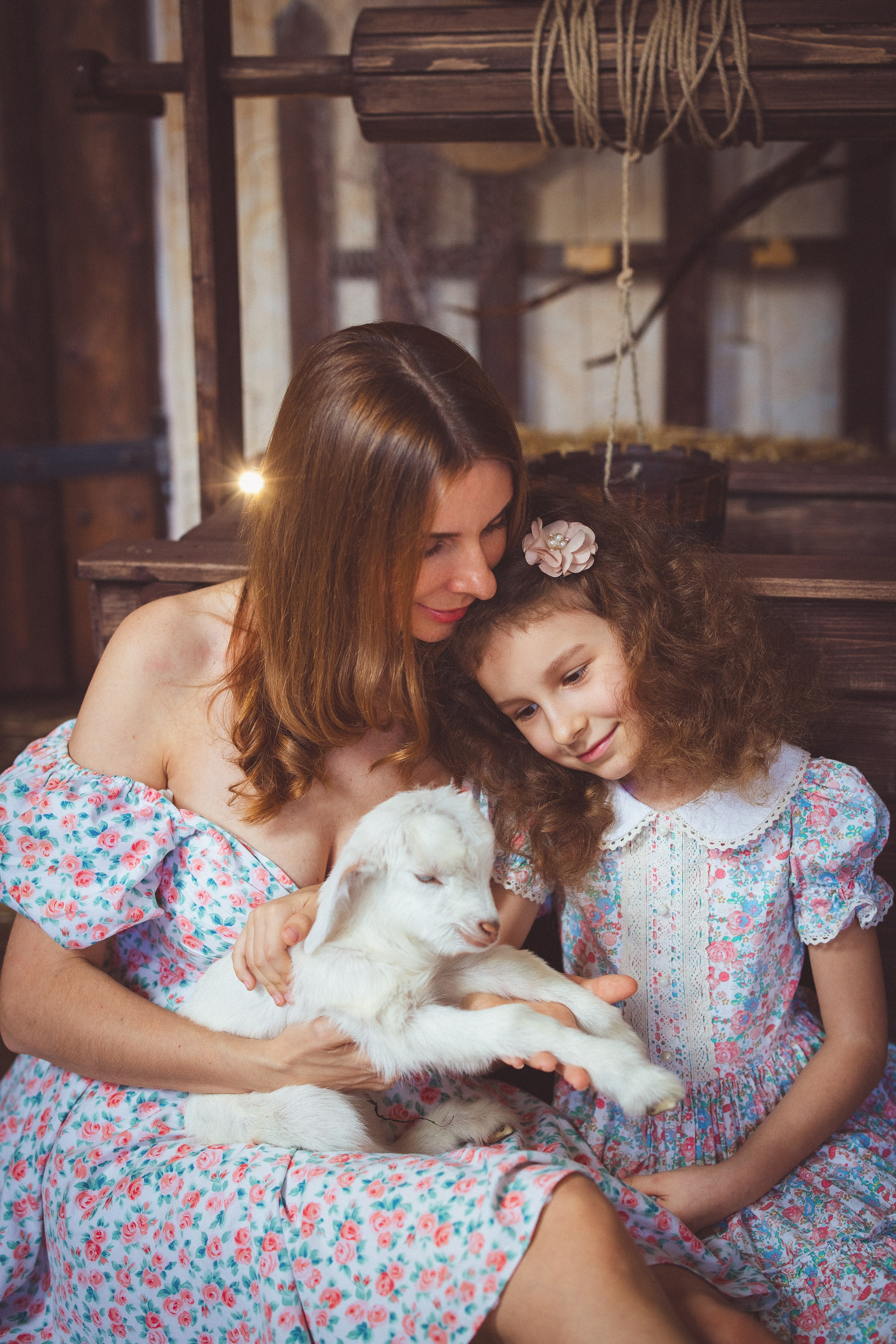 Пасхальный фотопроект с козочкой и утятами, в фотостудии «Эль» 2024 г. Семейный и детский фотограф в Краснодаре Анна Трашкова