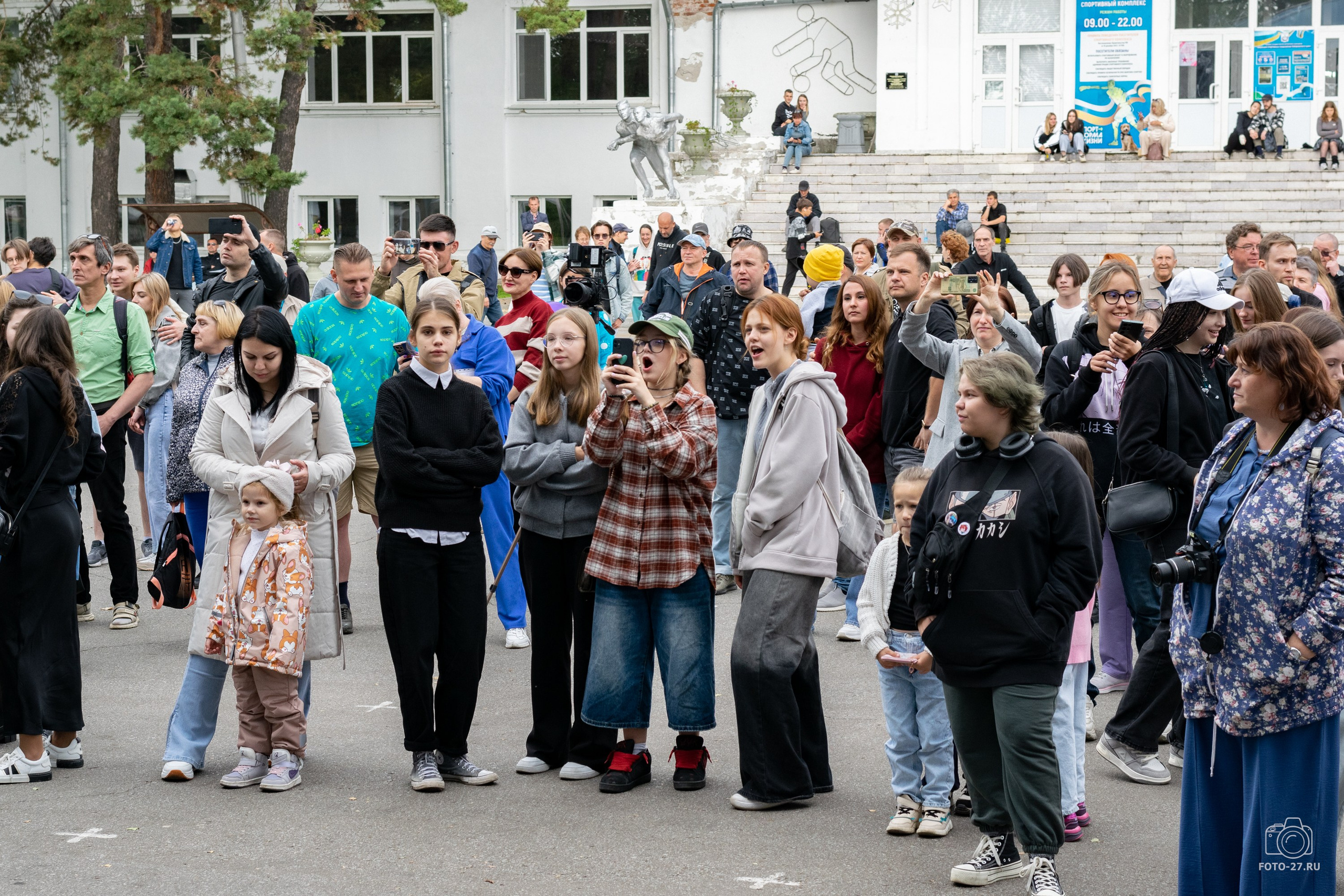 Антон Курдюмов фотограф в Хабаровске Рина Курдюмова фото27 foto27 Антон Дорофеев репортажный репортаж документалист Тони и Рина фотосоздатели Международный фестиваль Рок в защиту животных Хабаровск
