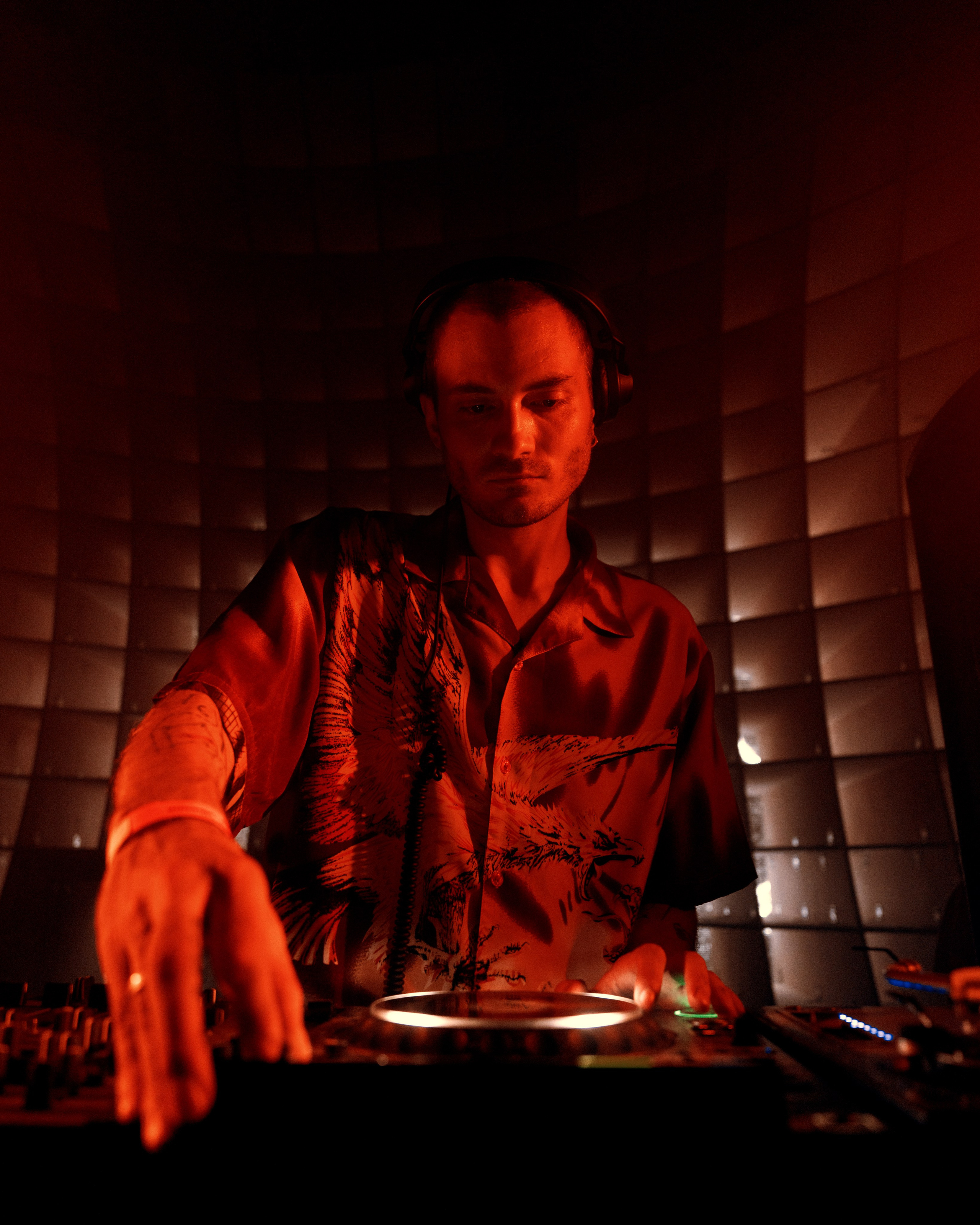 ARMA. @tomrus: Рустам Шагиморданов — фотограф