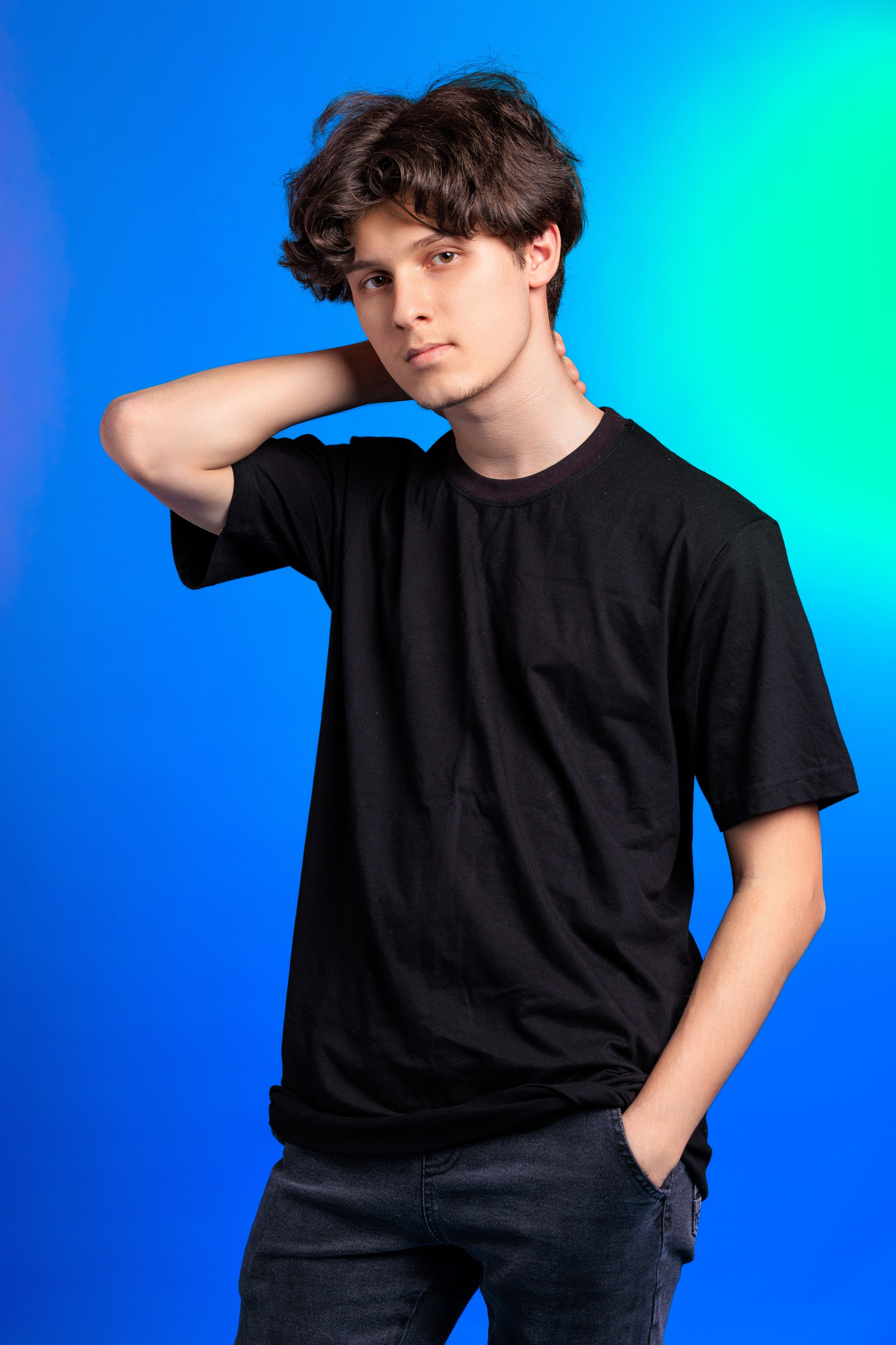 Смотреть фотки в фотостудии. Выпускные альбомы Геленджик, Новороссийск, Краснодар, Туапсе