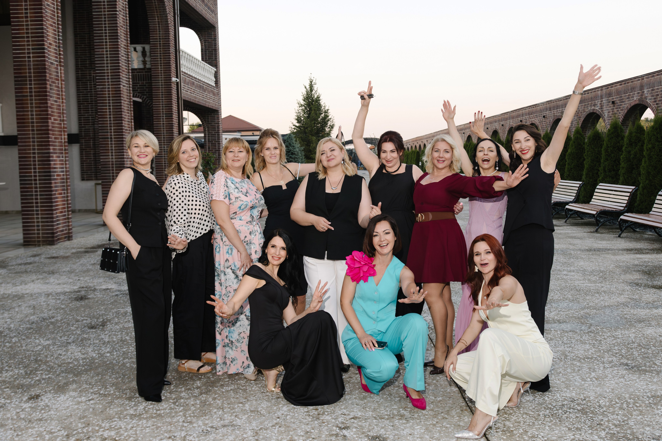 Выпускной 9В класса 2025. Артур Иликчян — Wedding & Event фотограф в Краснодаре