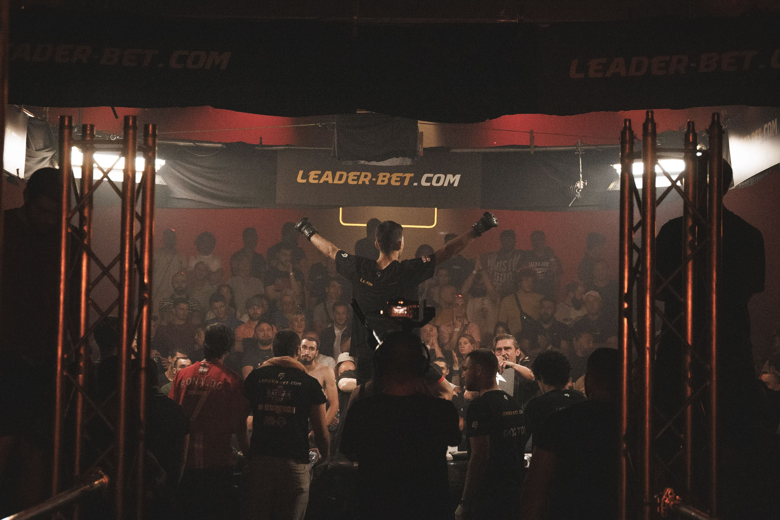 Fights // Social. Bivol images