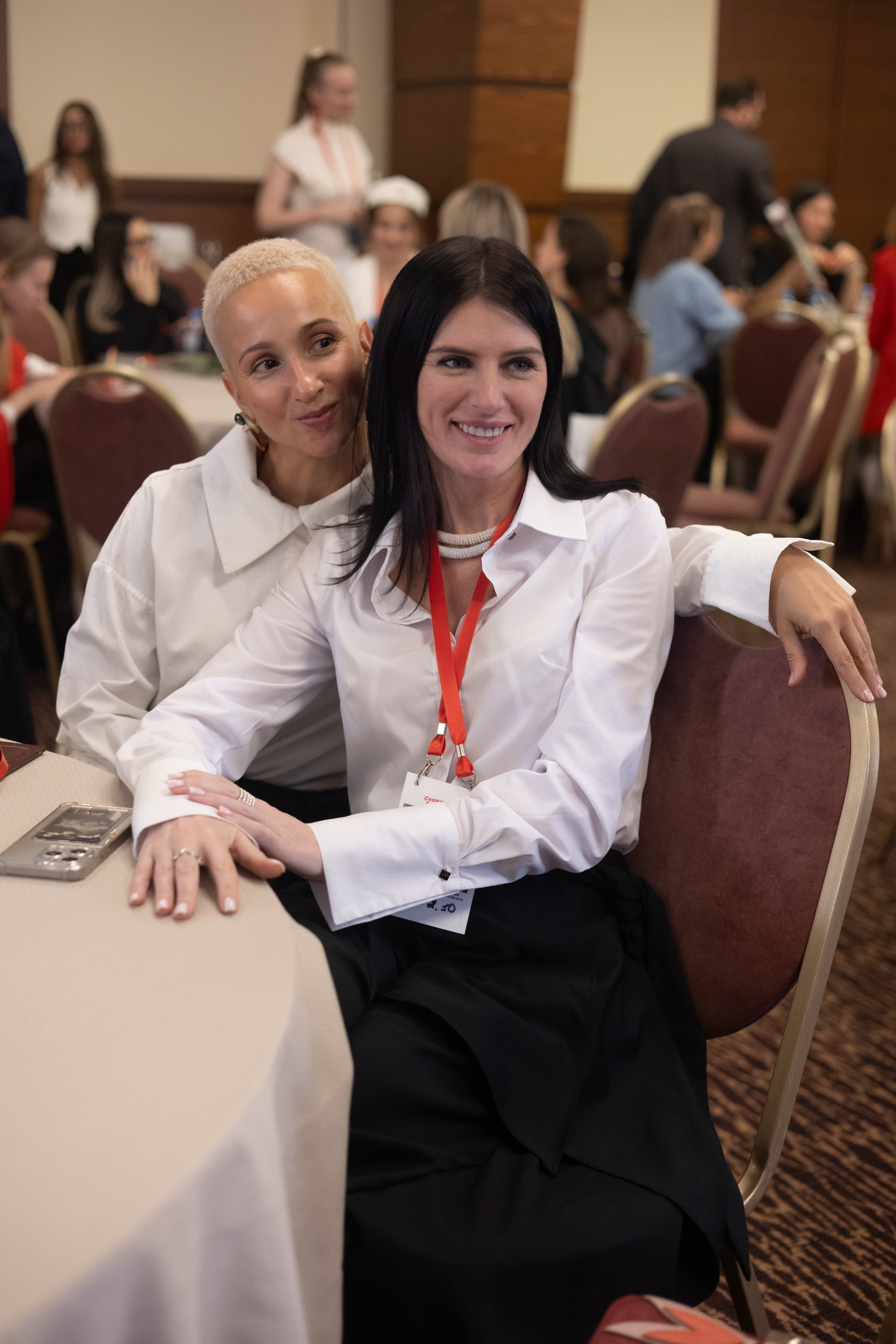 «СКАЖИ ДЕНЬГАМ ДА». Фотограф Красноярск съемки лавстори, фотосессия в студии, портретная съемка, творческие фотосессии