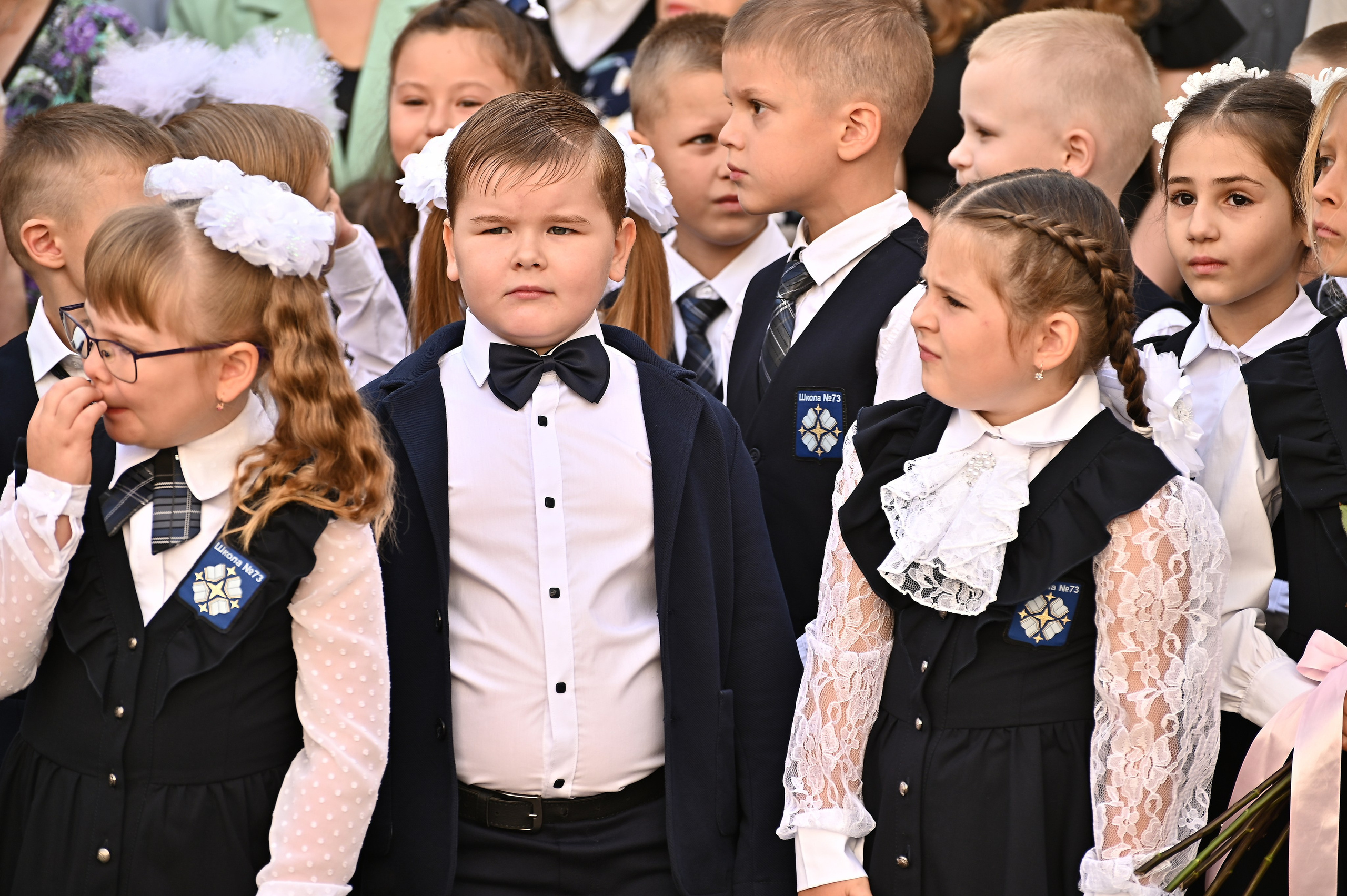 Первоклассник. ФОТОГРАФ ВАШИХ МЕРОПРИЯТИЙ РЯЗАНЬ СЕРГЕЙ КЛЮЕВ Концертная фотография близка к репортажу и портретной съемке