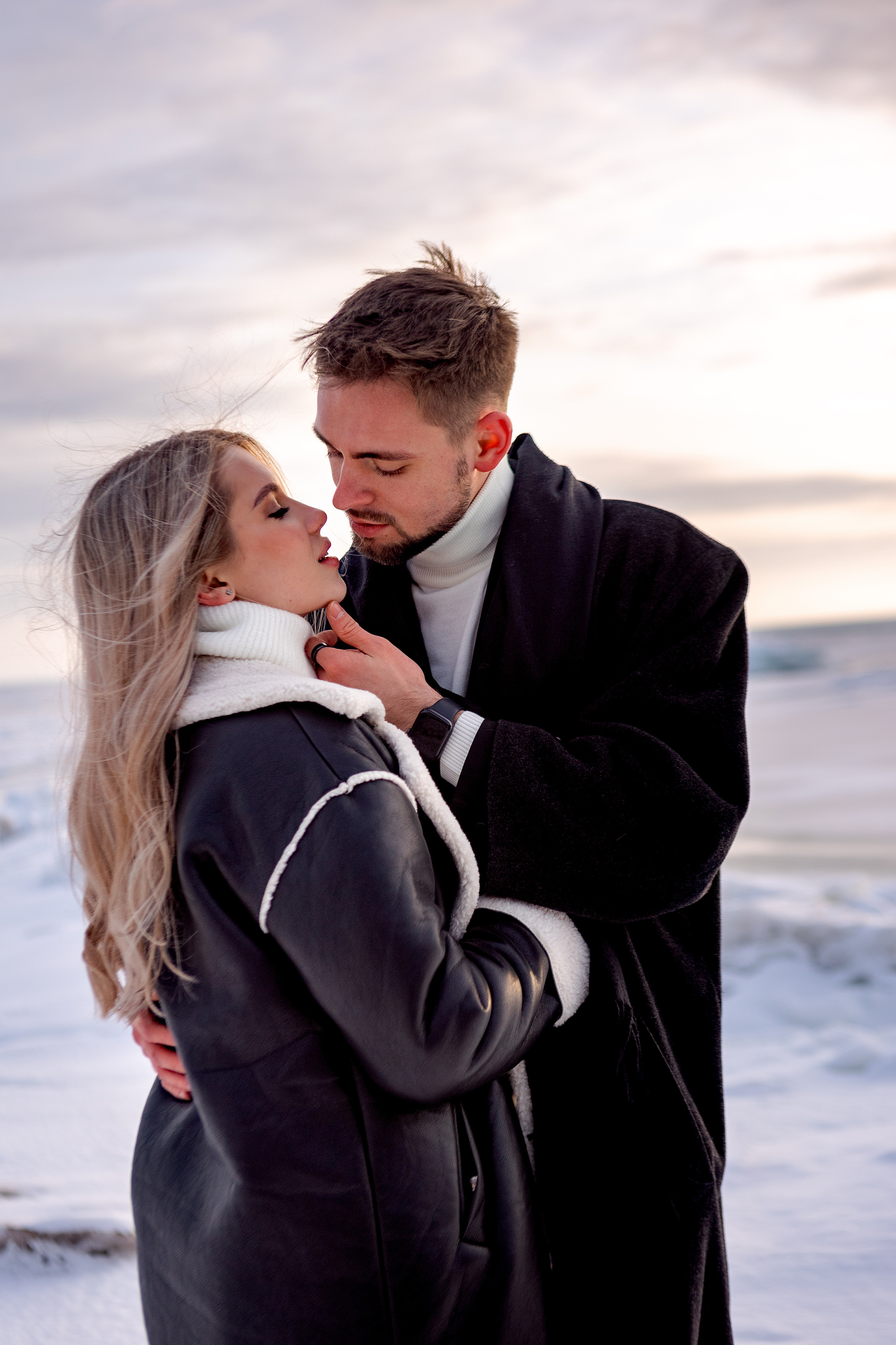 Игорь и Алина. Главная