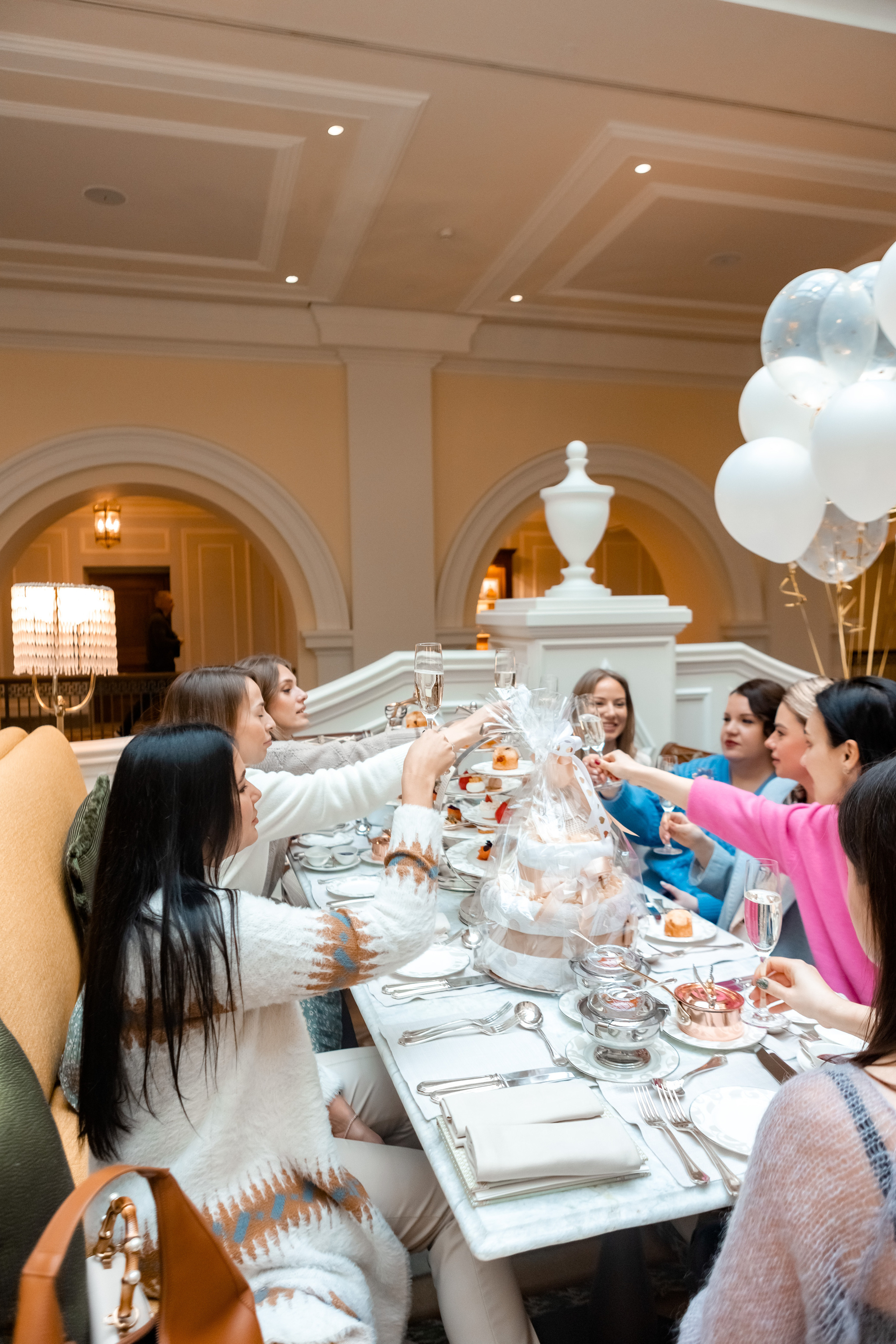 Бранч в Four Seasons. Главная