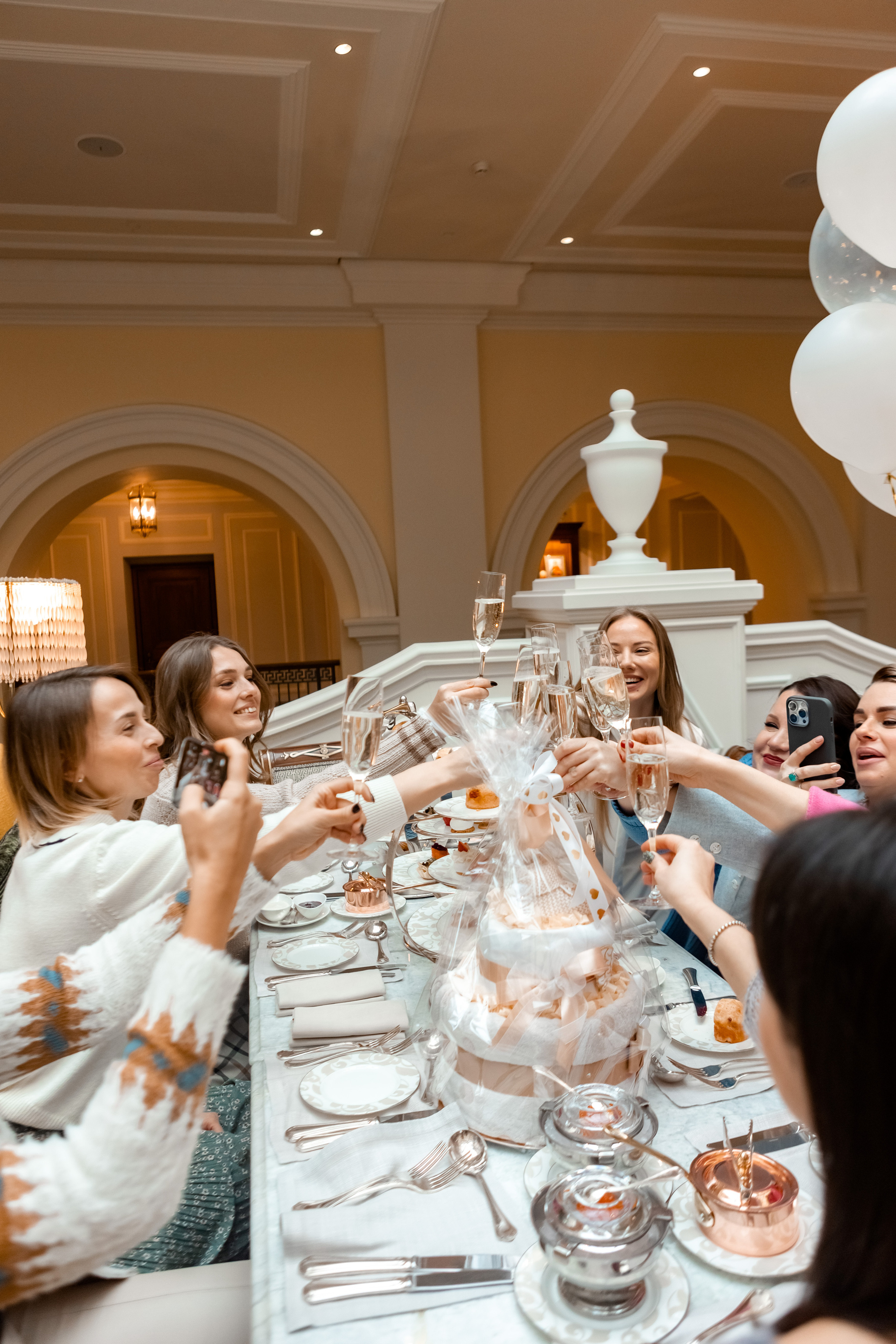 Бранч в Four Seasons. Главная